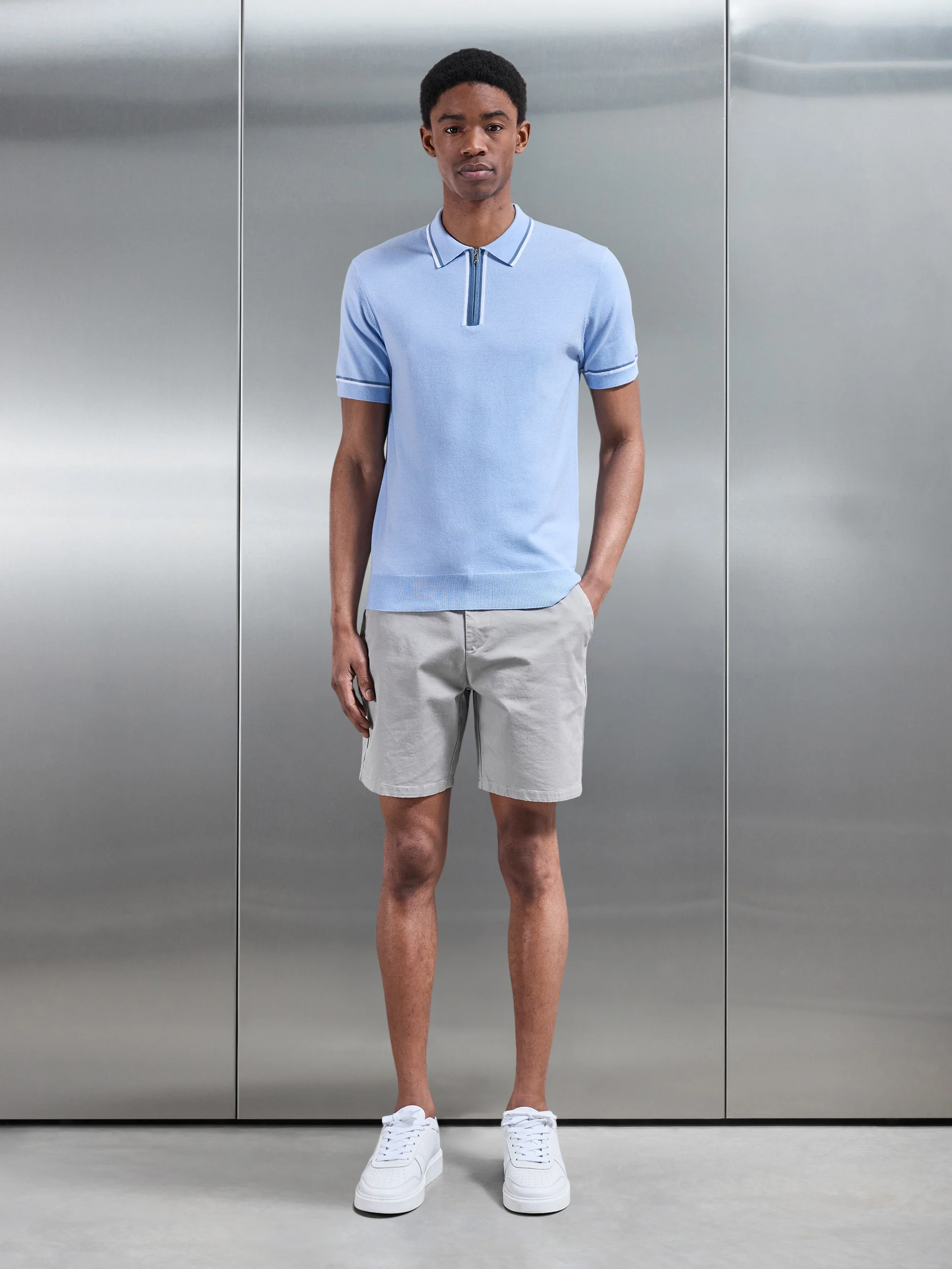 Loro Tipped Polo Shirt in Light Blue - Image 2