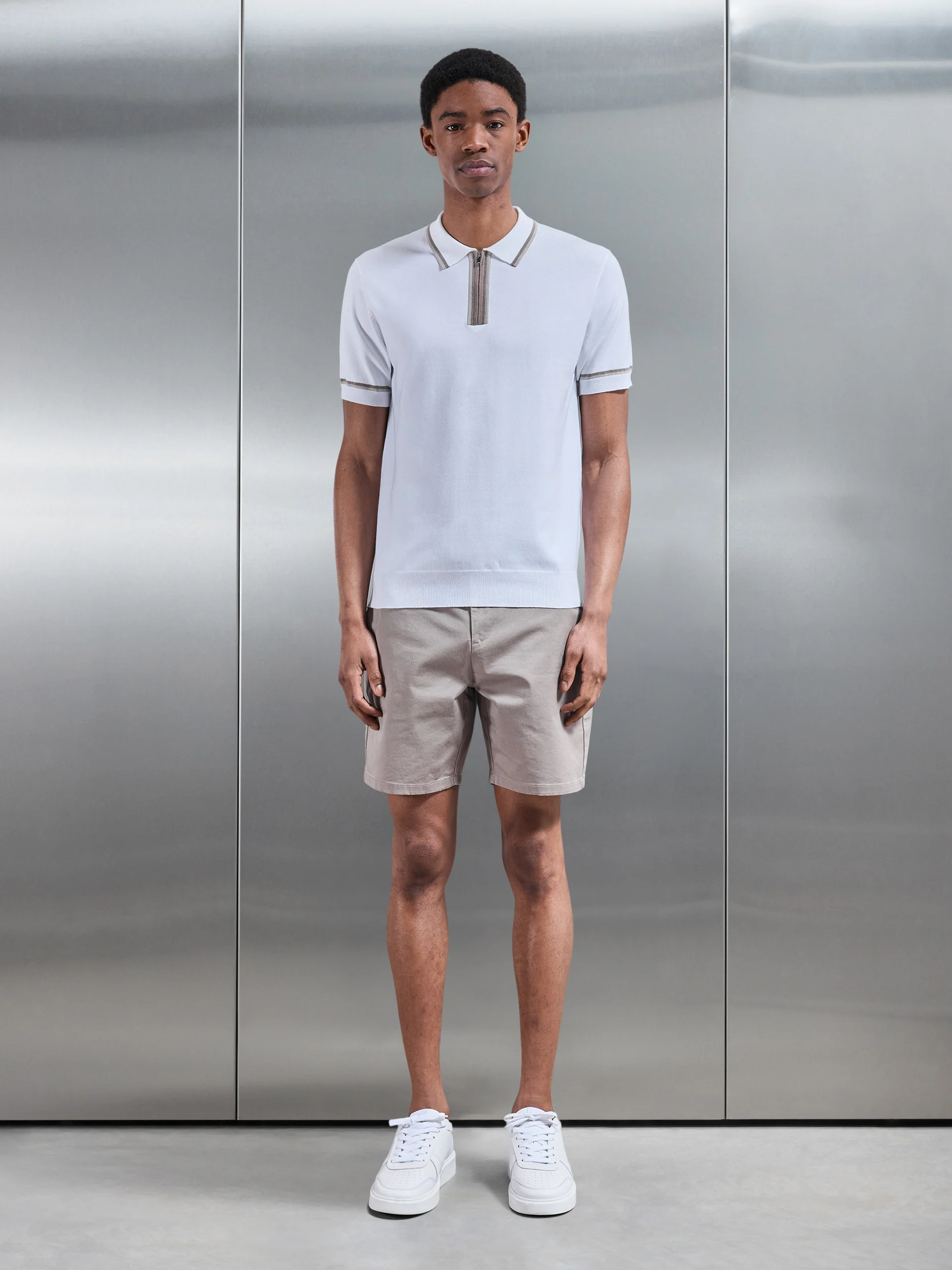 Loro Tipped Polo Shirt in White - Image 2