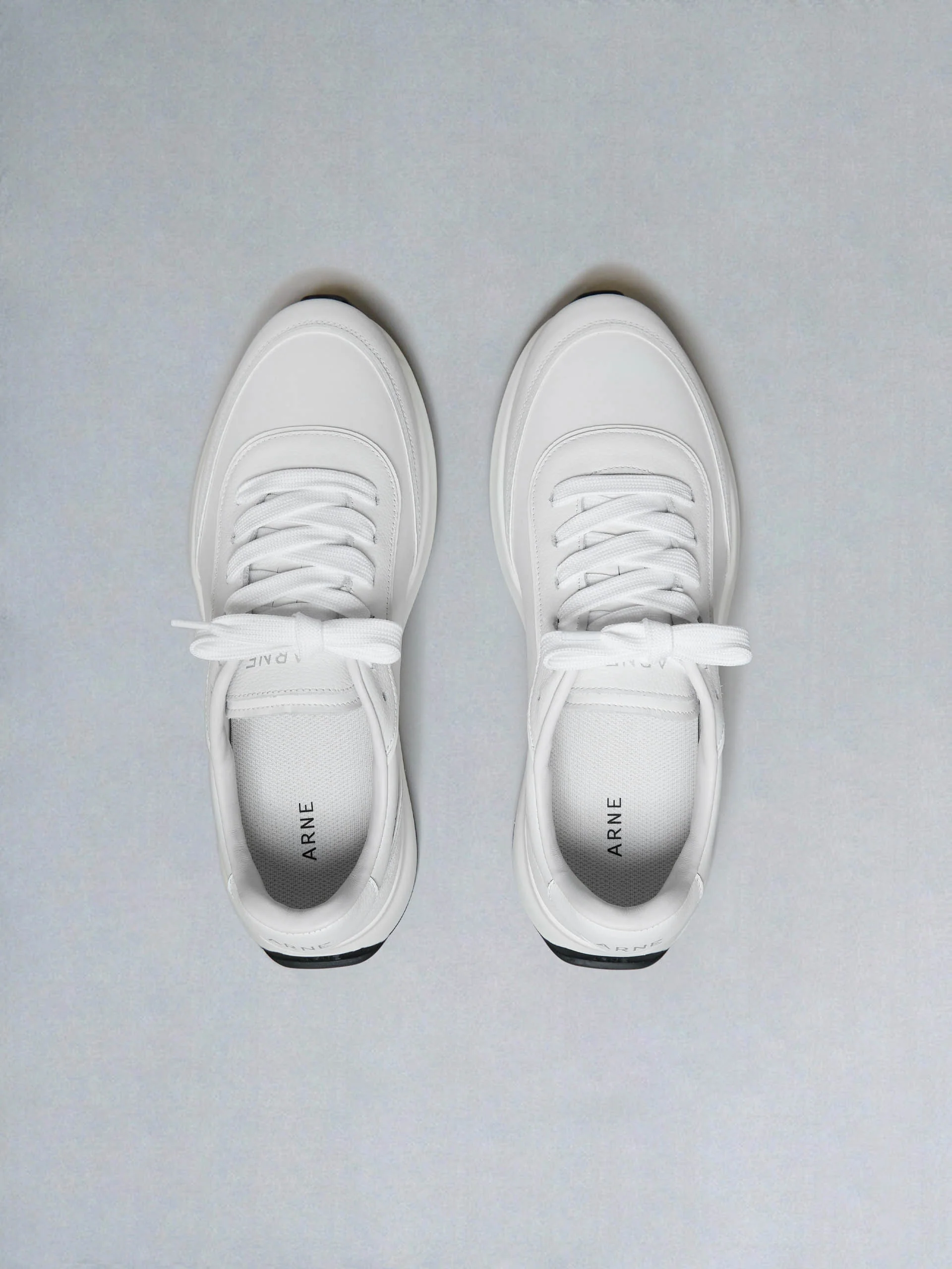 Low Runner in Triple White - Image 5