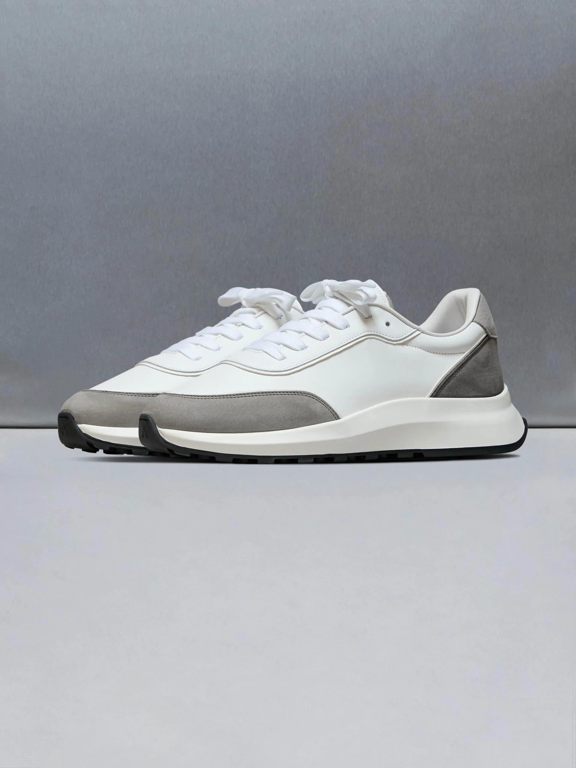 Low Runner in White Slate Grey - Image 3