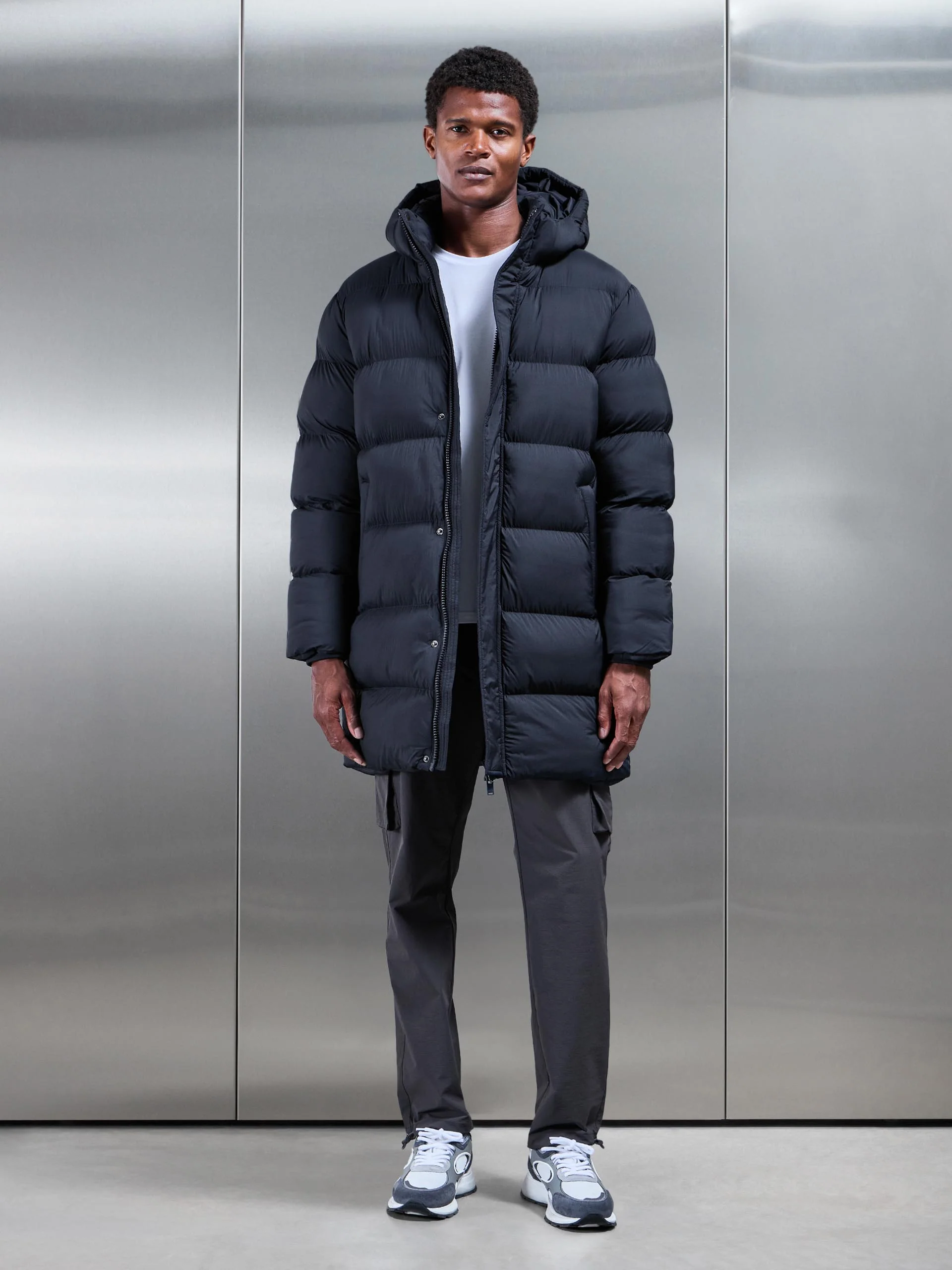 Matte Mid Length Puffer Jacket in Navy - Image 2