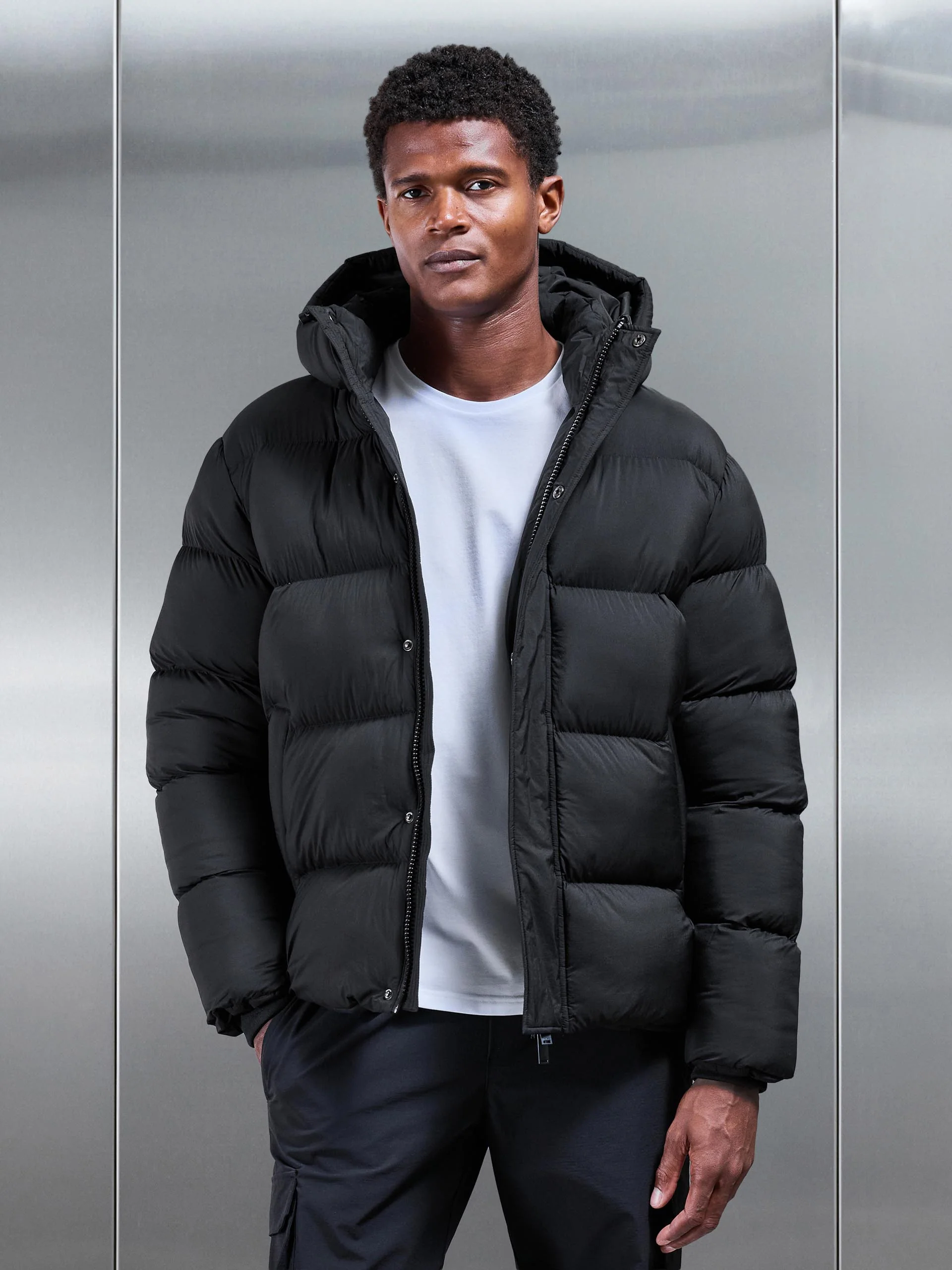 Matte Short Puffer Jacket in Black - Image 8