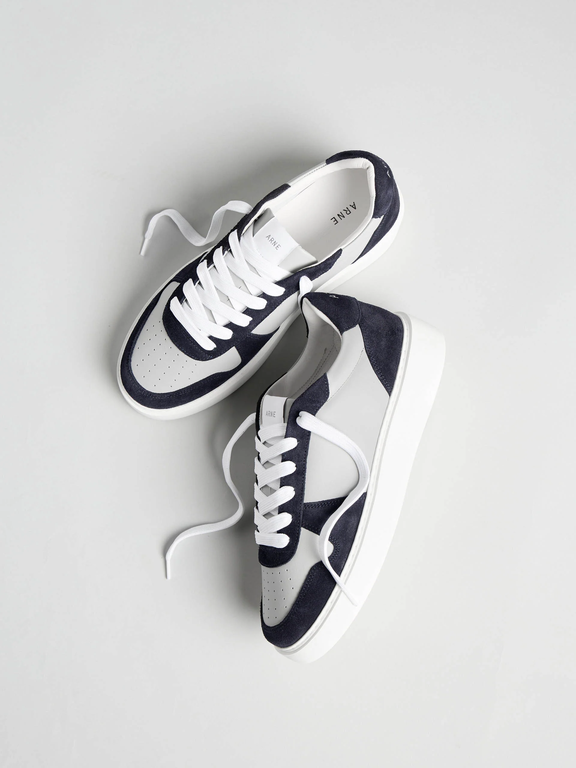 Mid Court Trainer in Grey Navy - Image 2