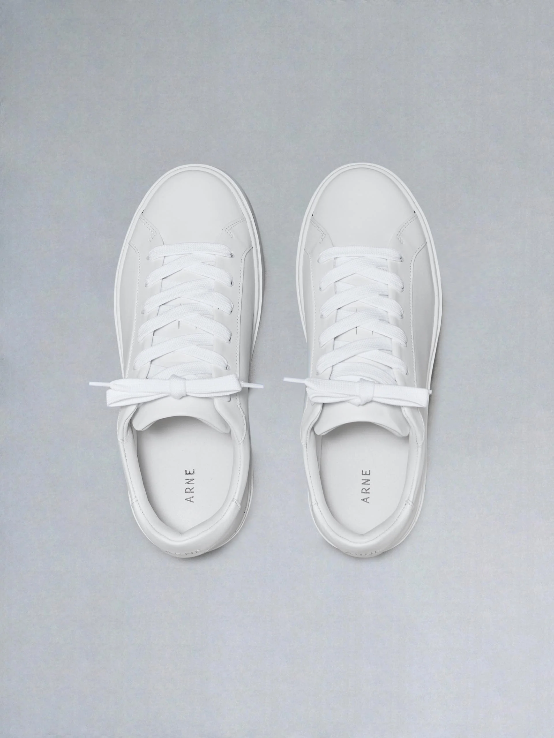 Mid Essential Leather Trainer in White - Image 5