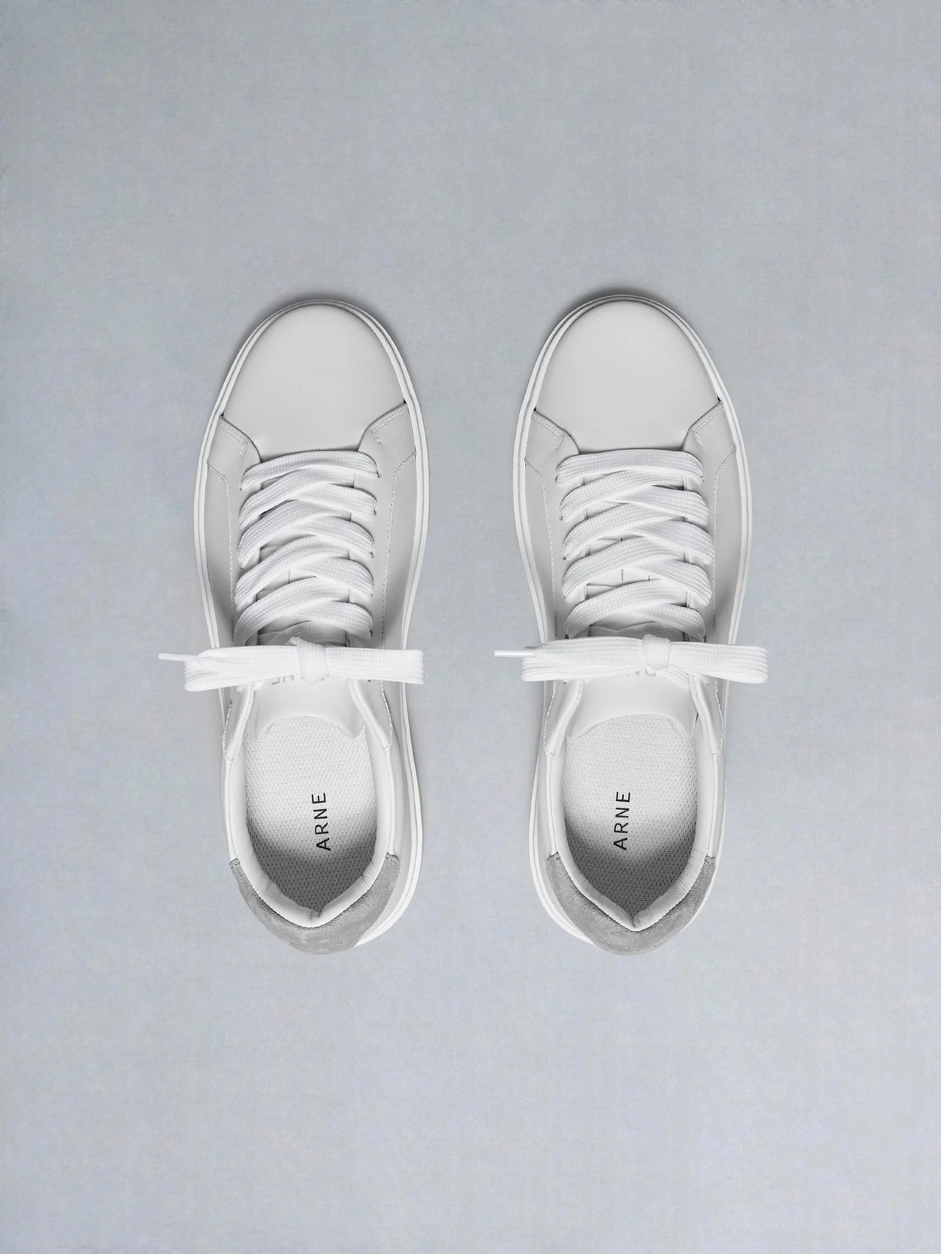Mid Essential Leather Trainer in White Grey - Image 4