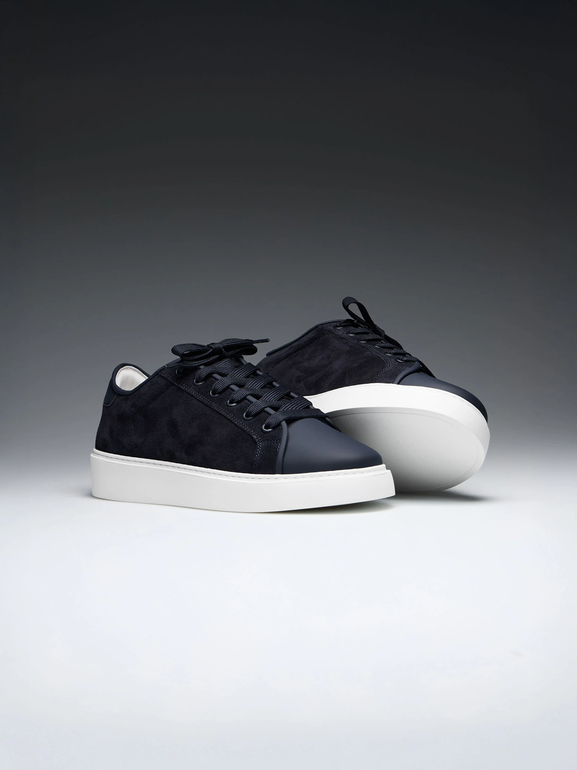 Mid Leather Toe Cap Trainer in Navy - Image 2