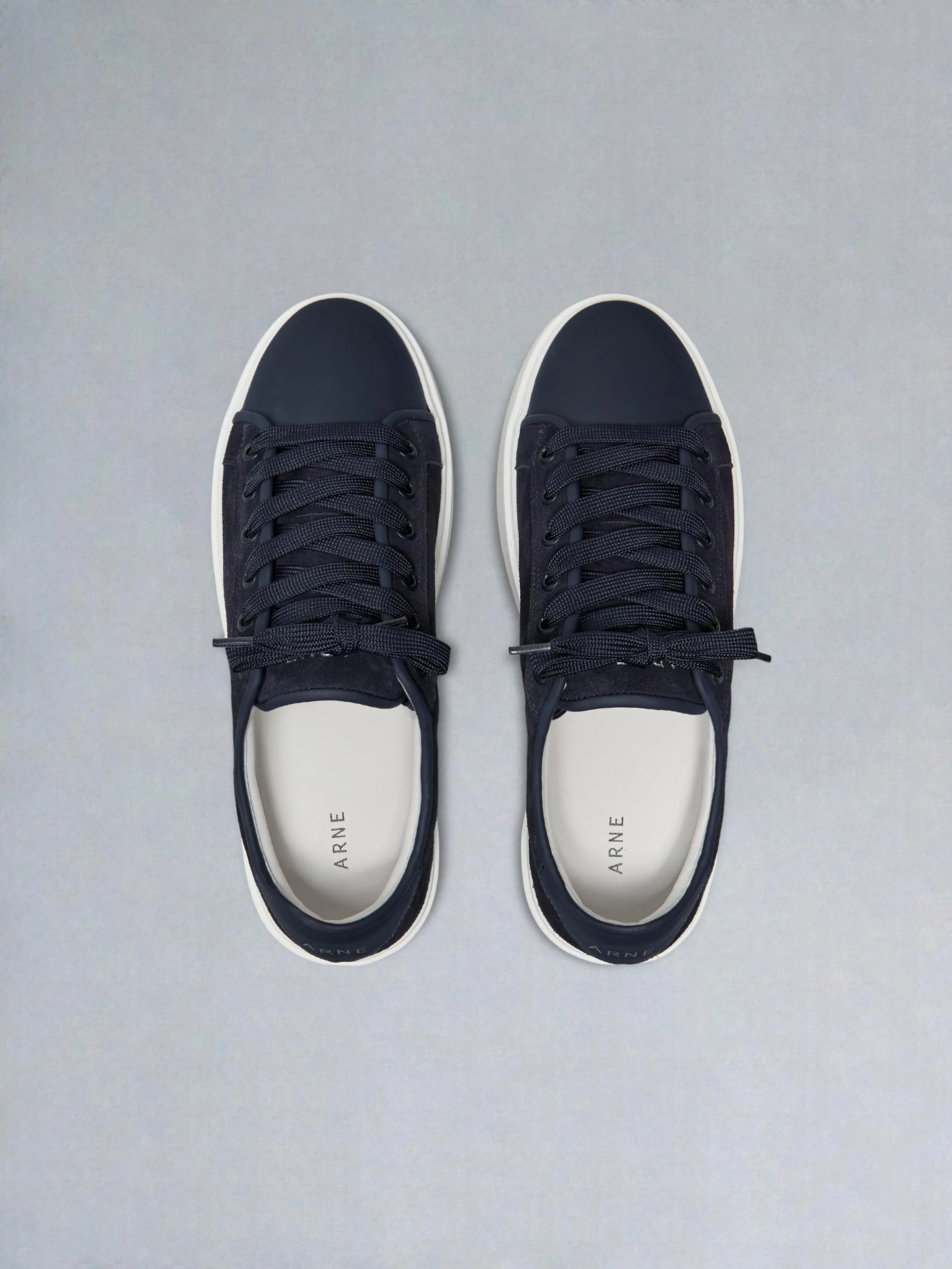 Mid Leather Toe Cap Trainer in Navy - Image 5