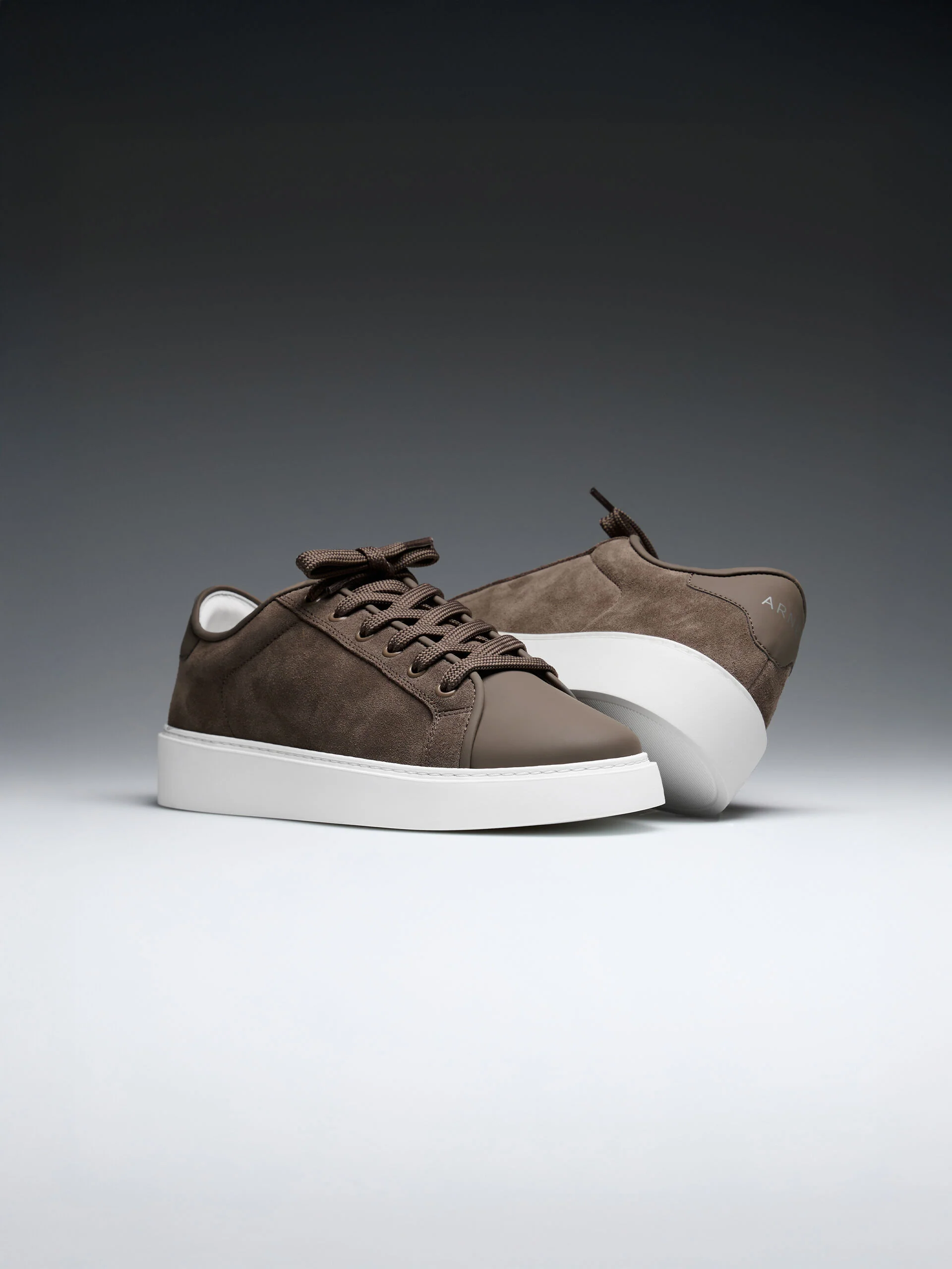 Mid Leather Toe Cap Trainer in Taupe - Image 2