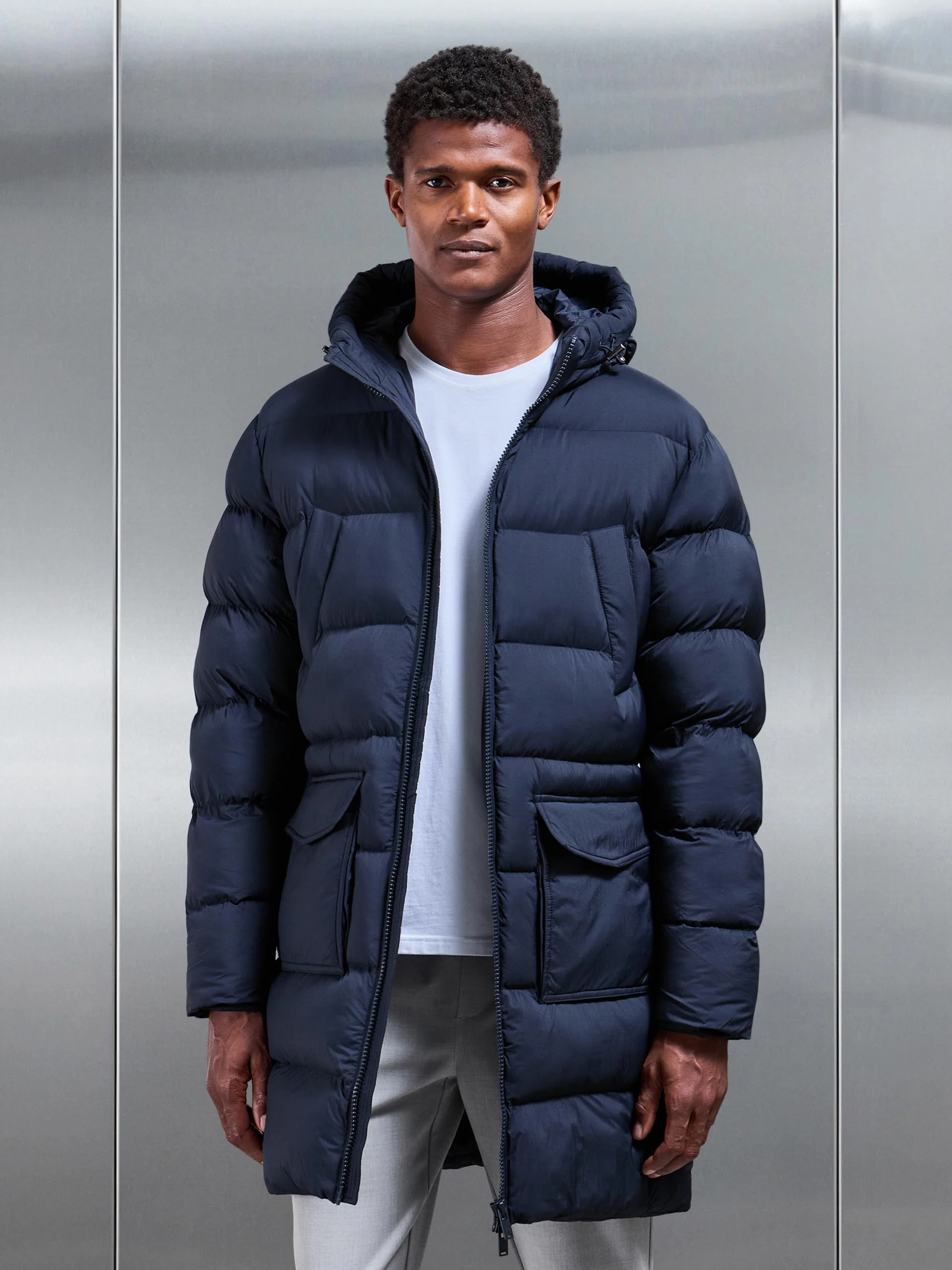 Mid Length Puffer Parka in Navy - Image 7