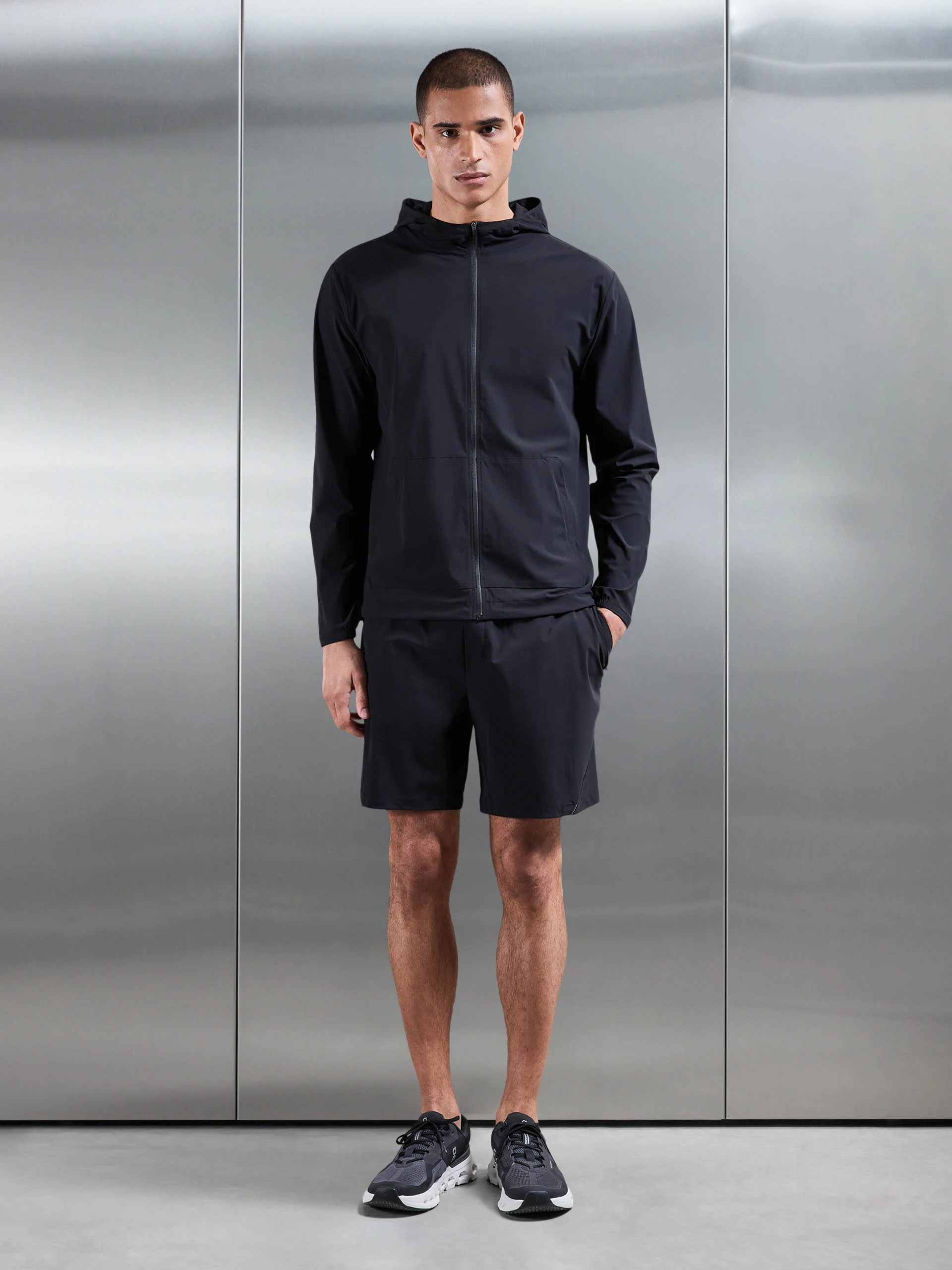 Pace Short in Black - Image 4