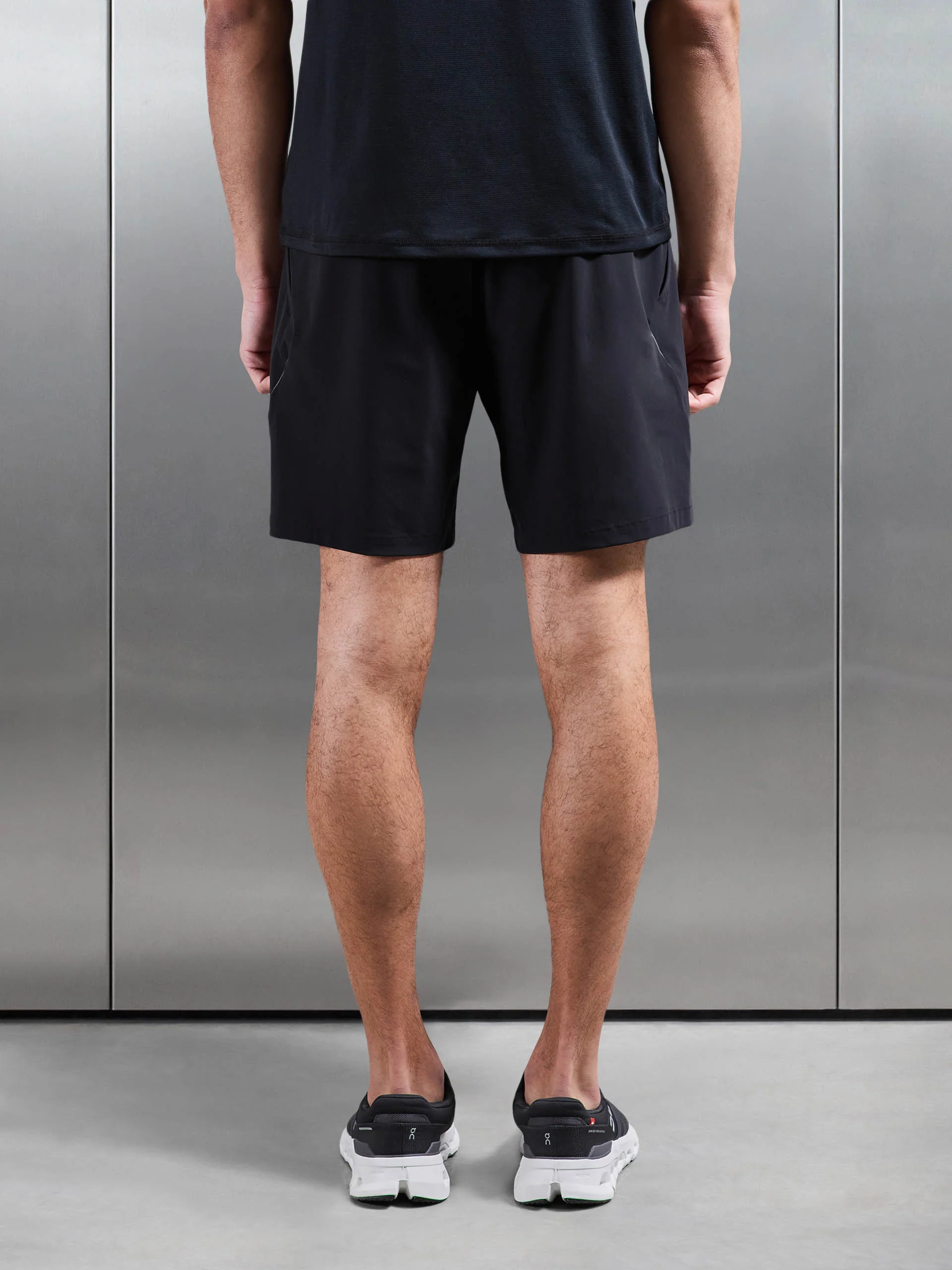 Pace Short in Black - Image 5