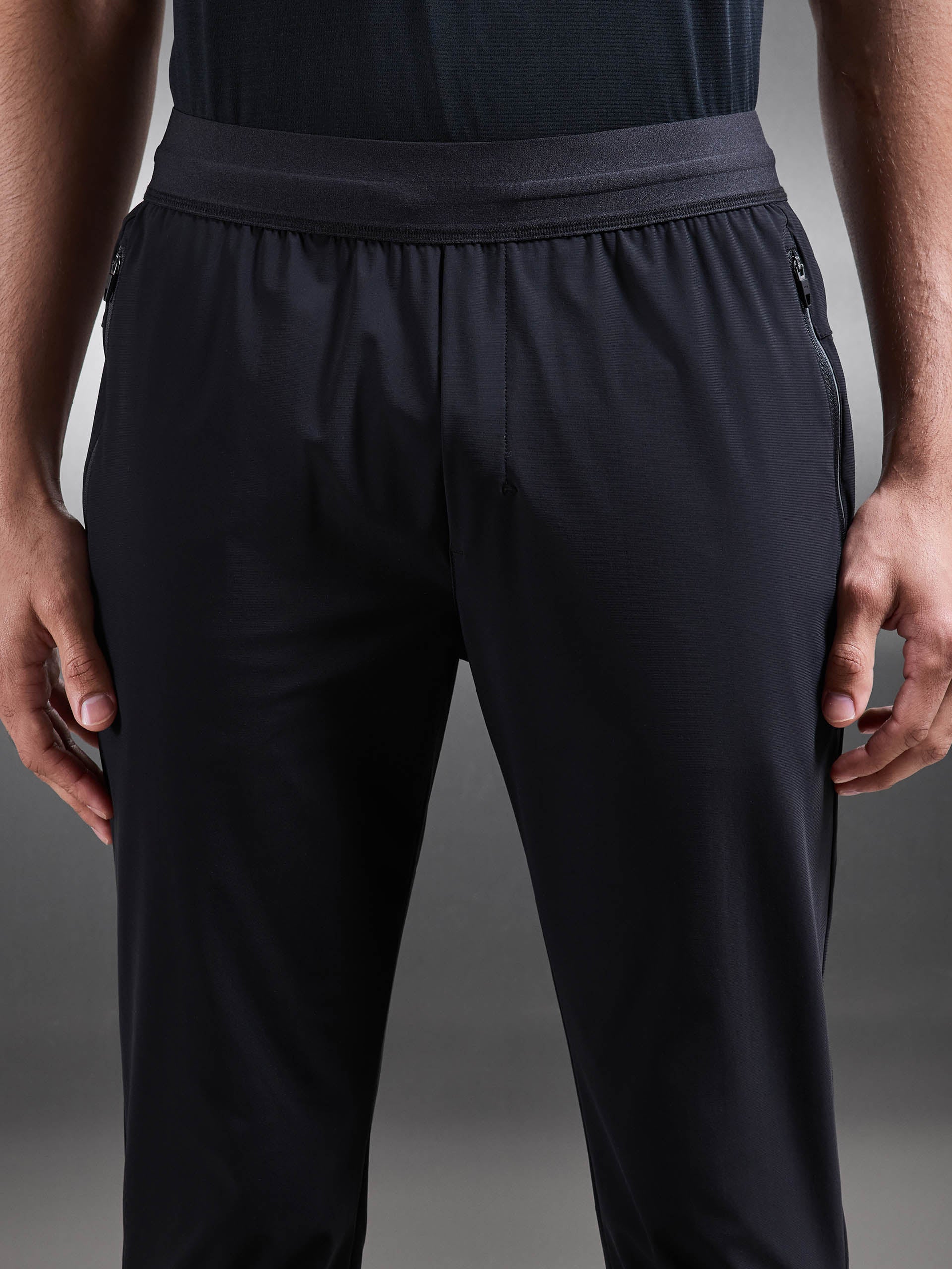 Pace Trackpant in Black - Image 7