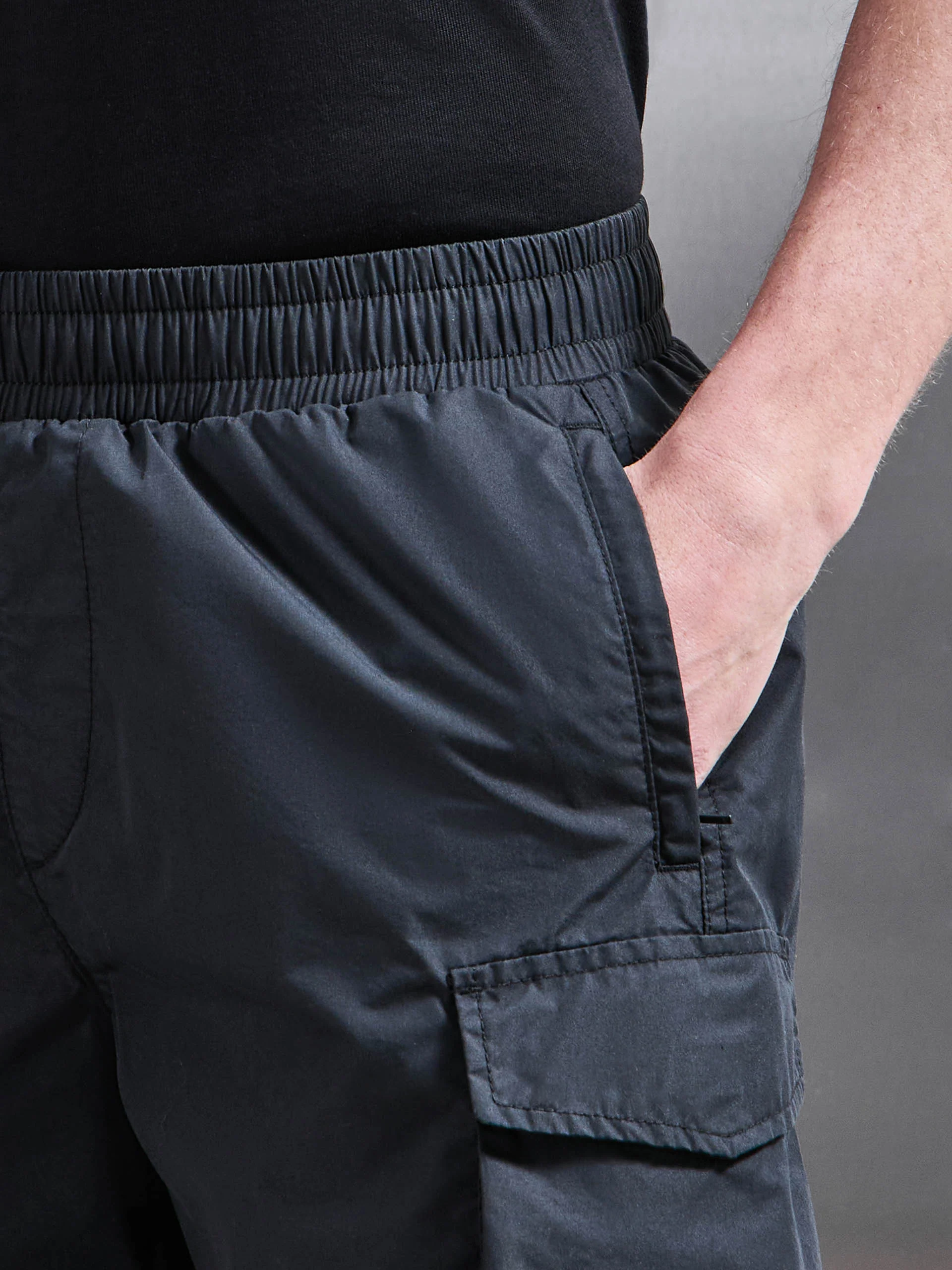 Parachute Cargo Short in Black - Image 6