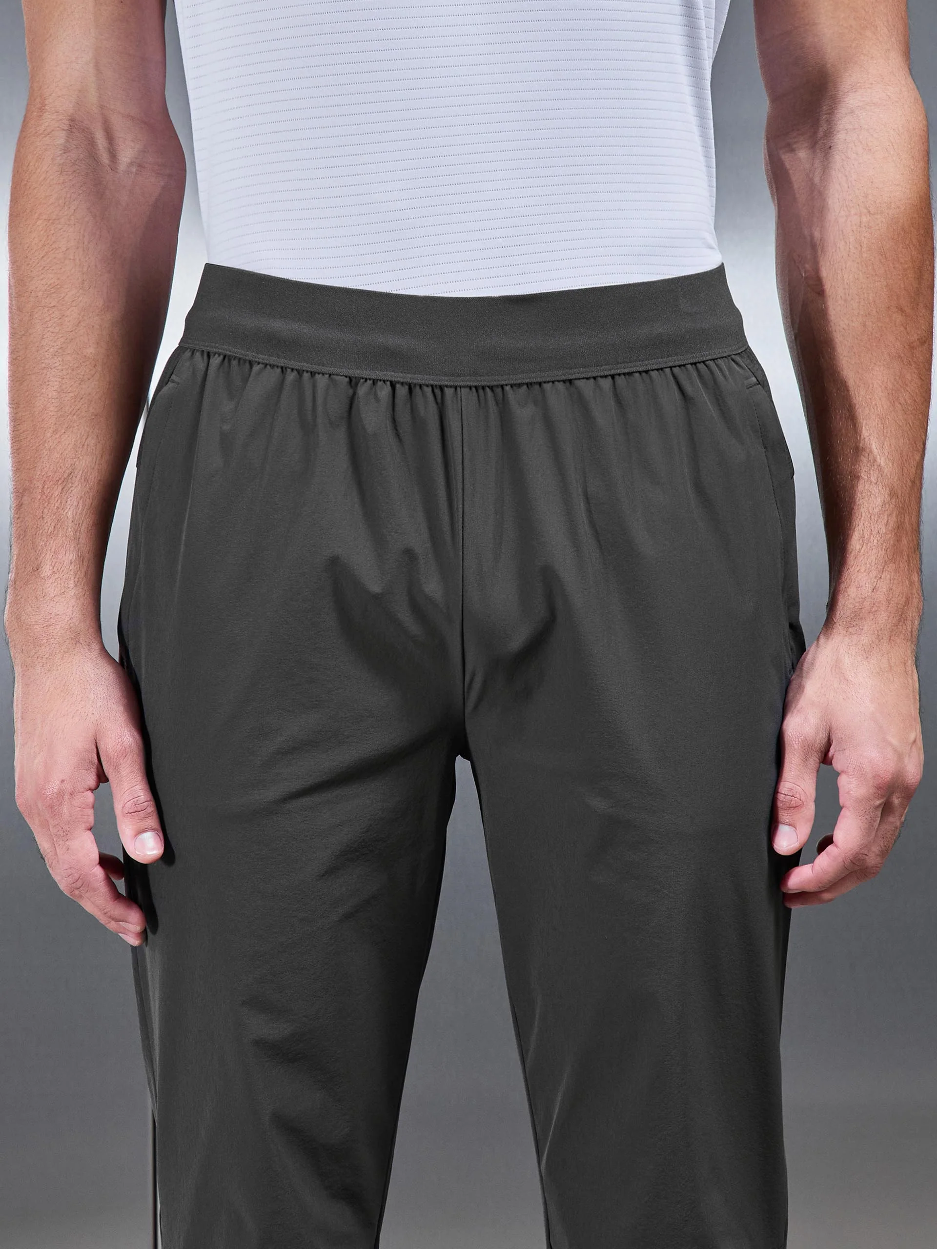 Performance Trackpant in Grey - Image 6