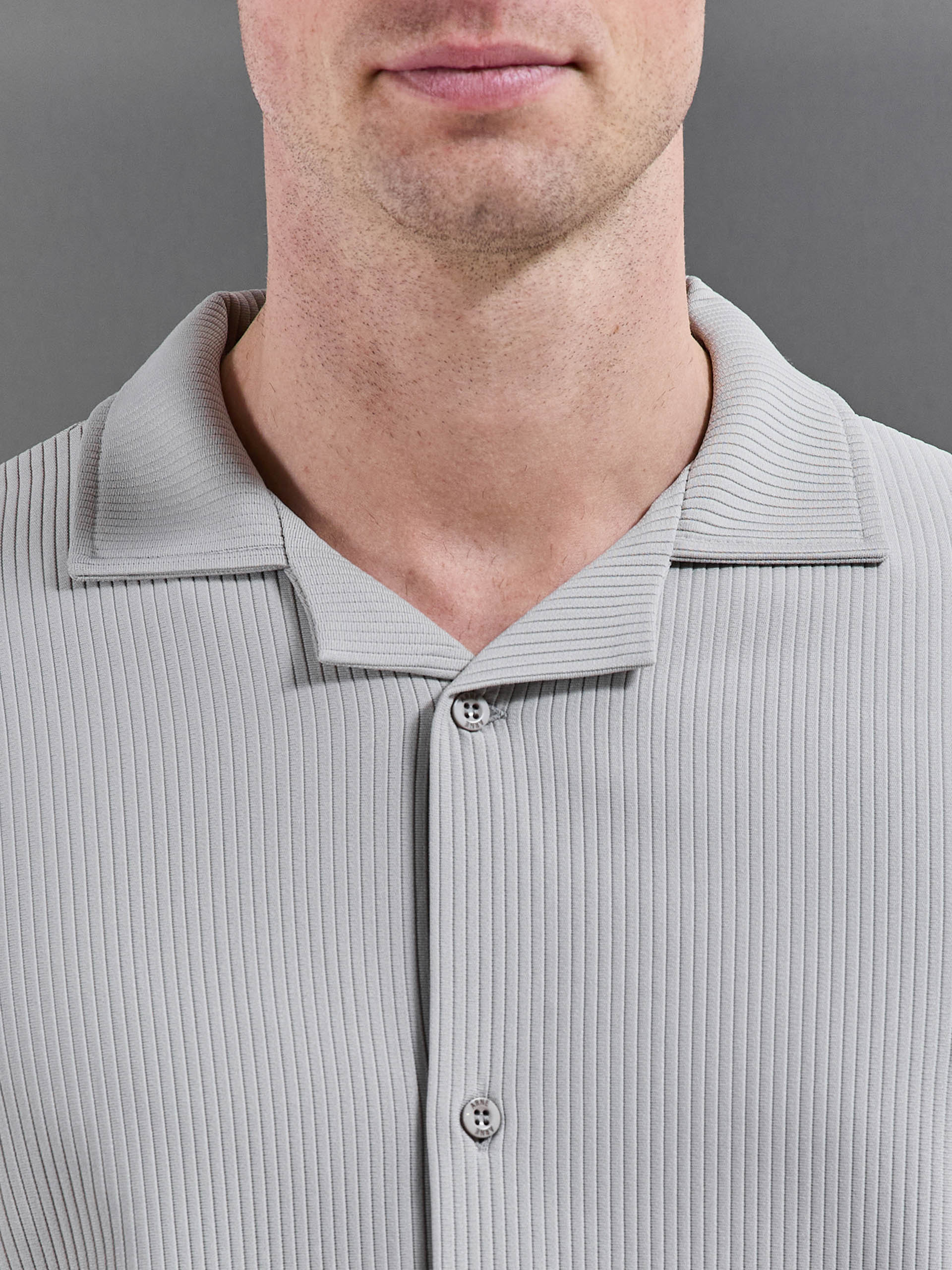 Pleated Revere Collar Shirt in Stone - Image 4