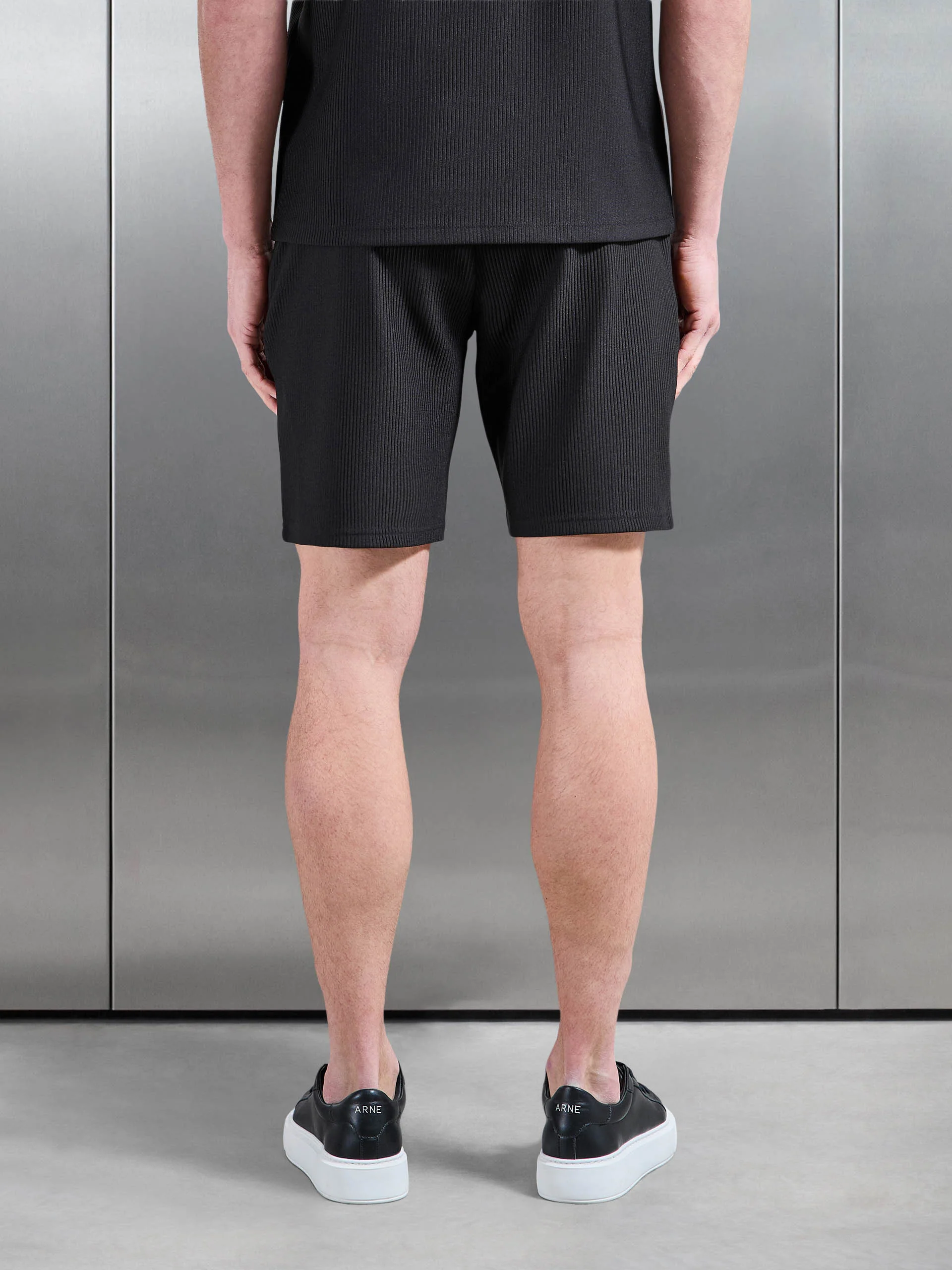 Pleated Short in Black - Image 3