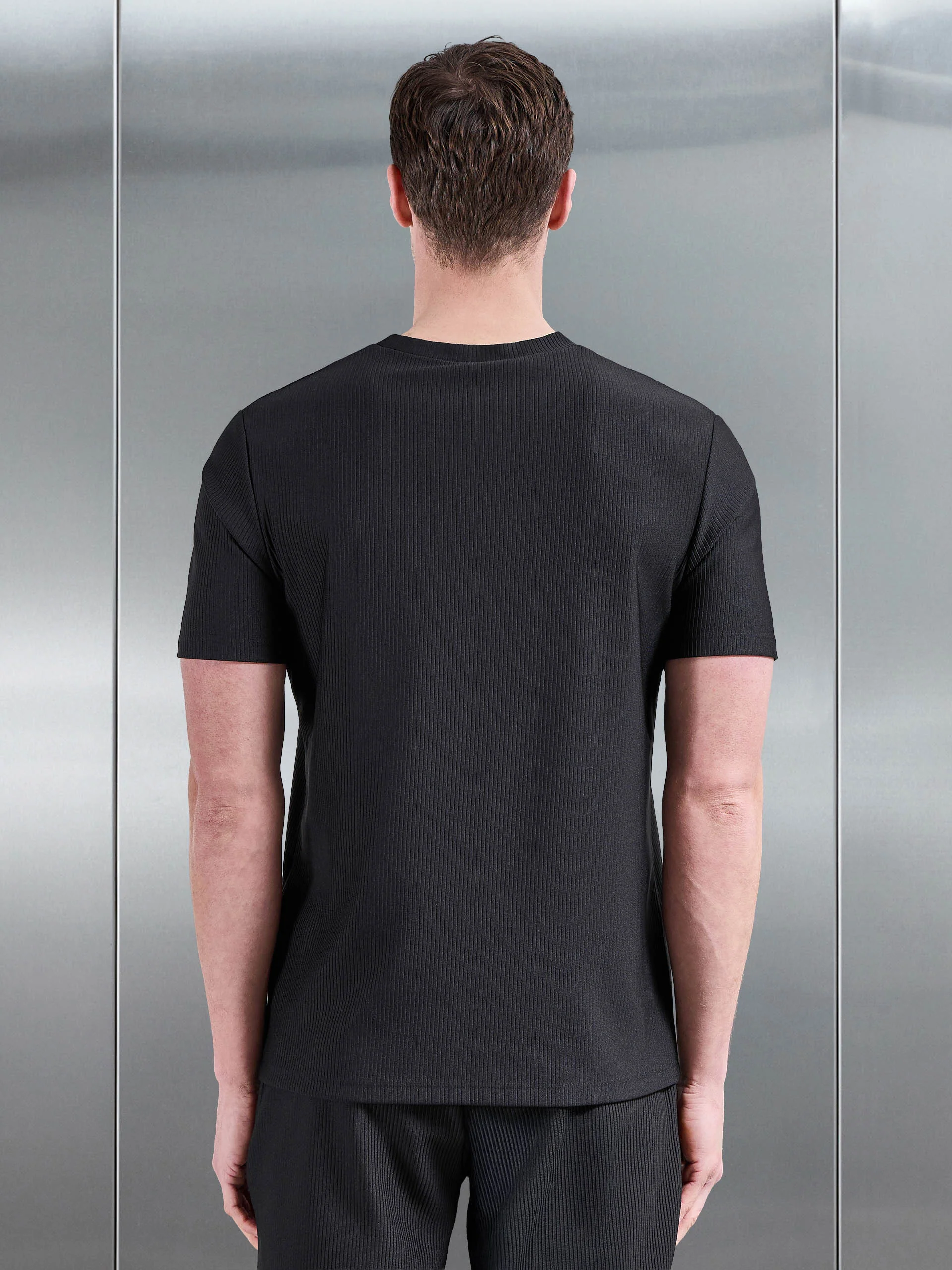Pleated T-Shirt in Black - Image 3