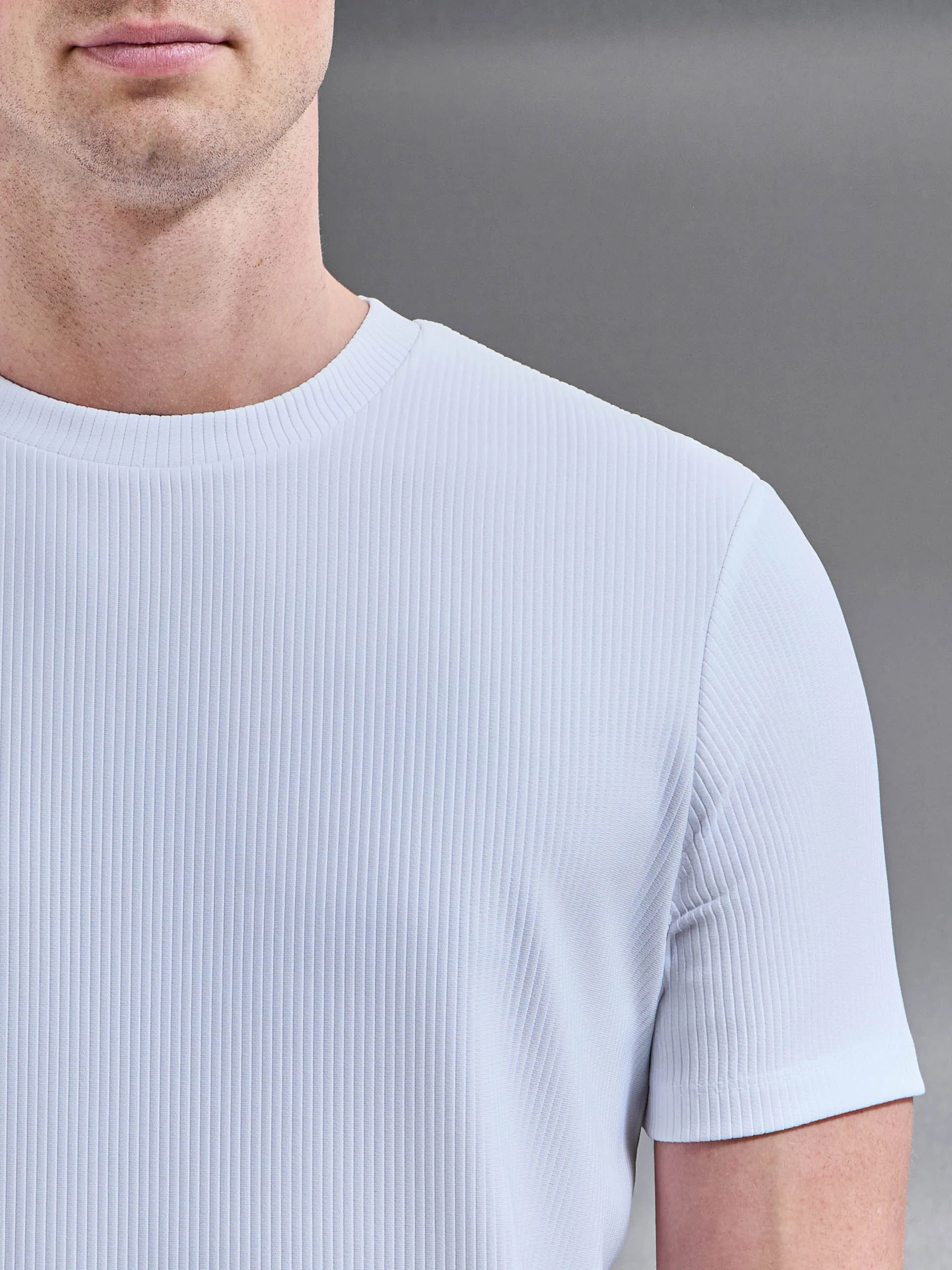 Pleated T-Shirt in White - Image 4