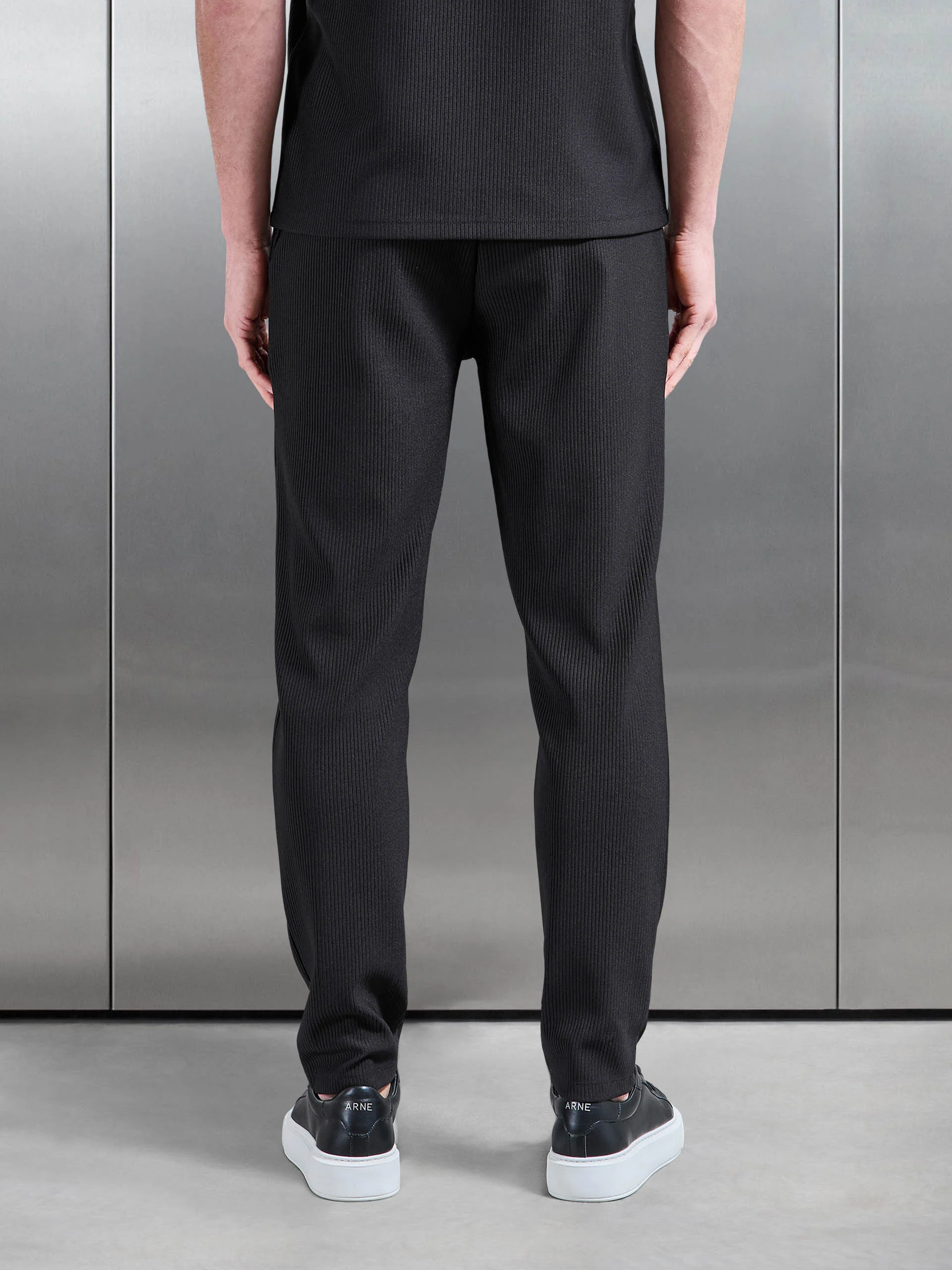 Pleated Trouser in Black - Image 3