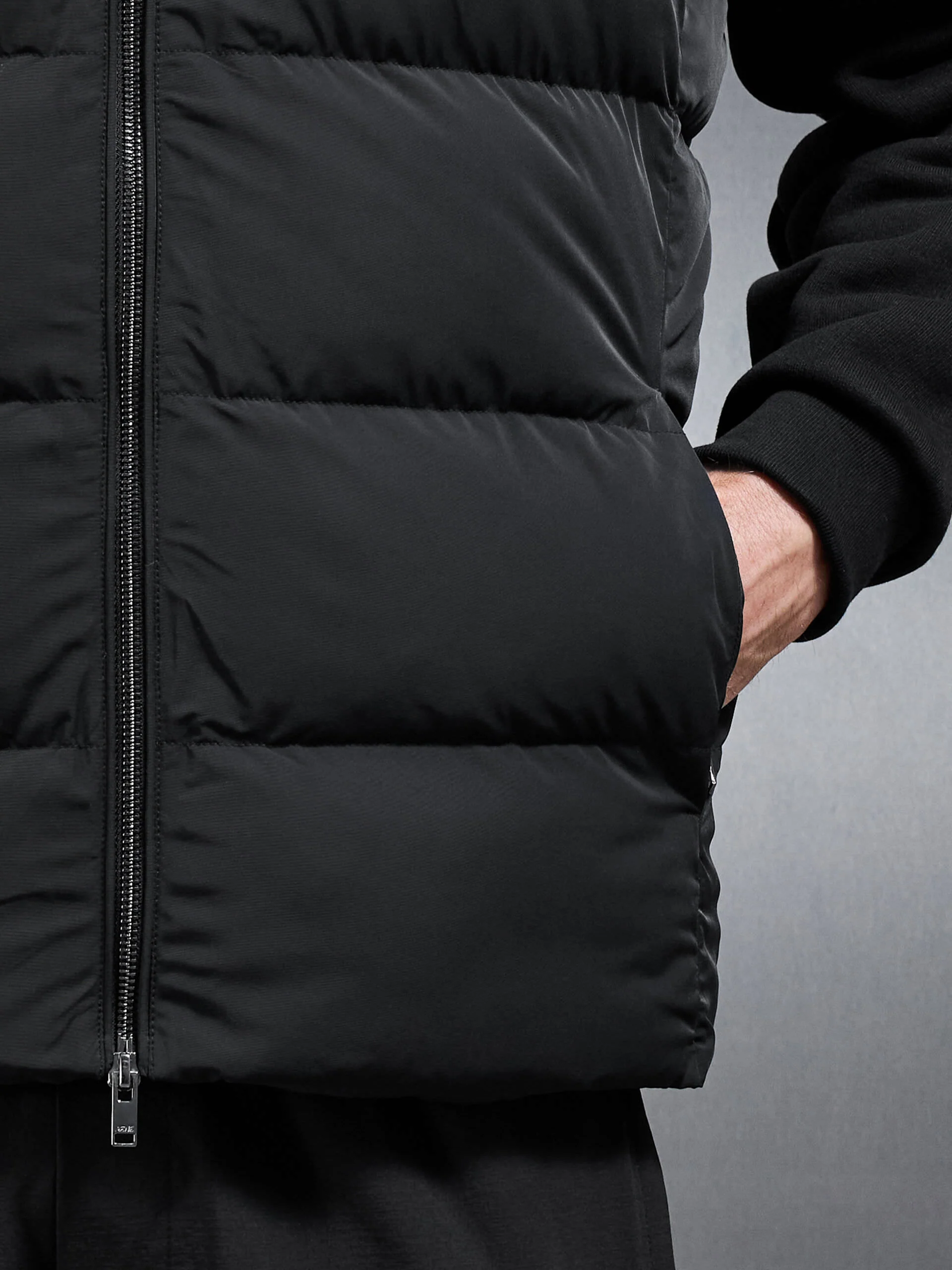 Quilted Bomber Gilet in Black - Image 4
