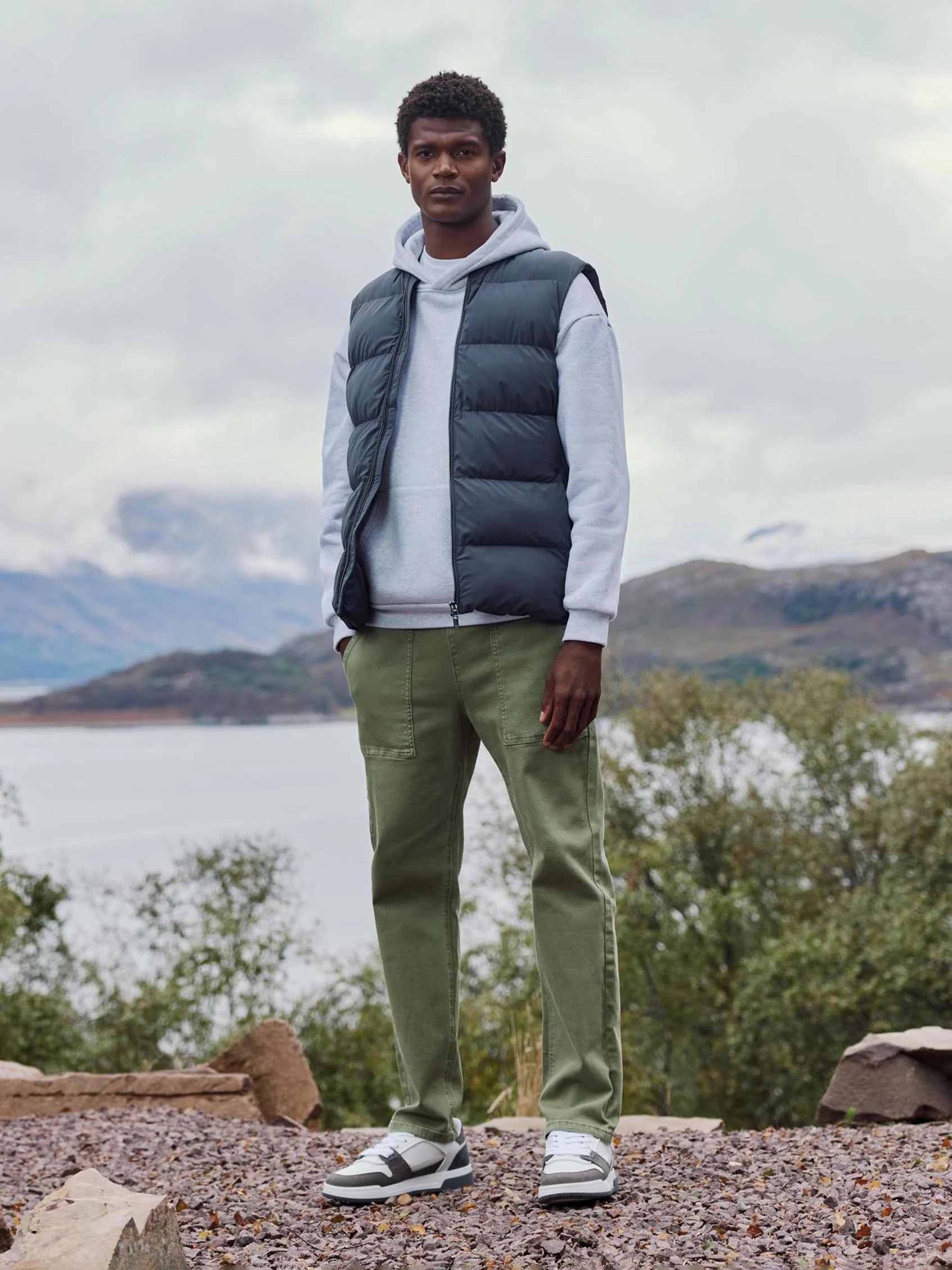 Quilted Bomber Gilet in Grey - Image 2