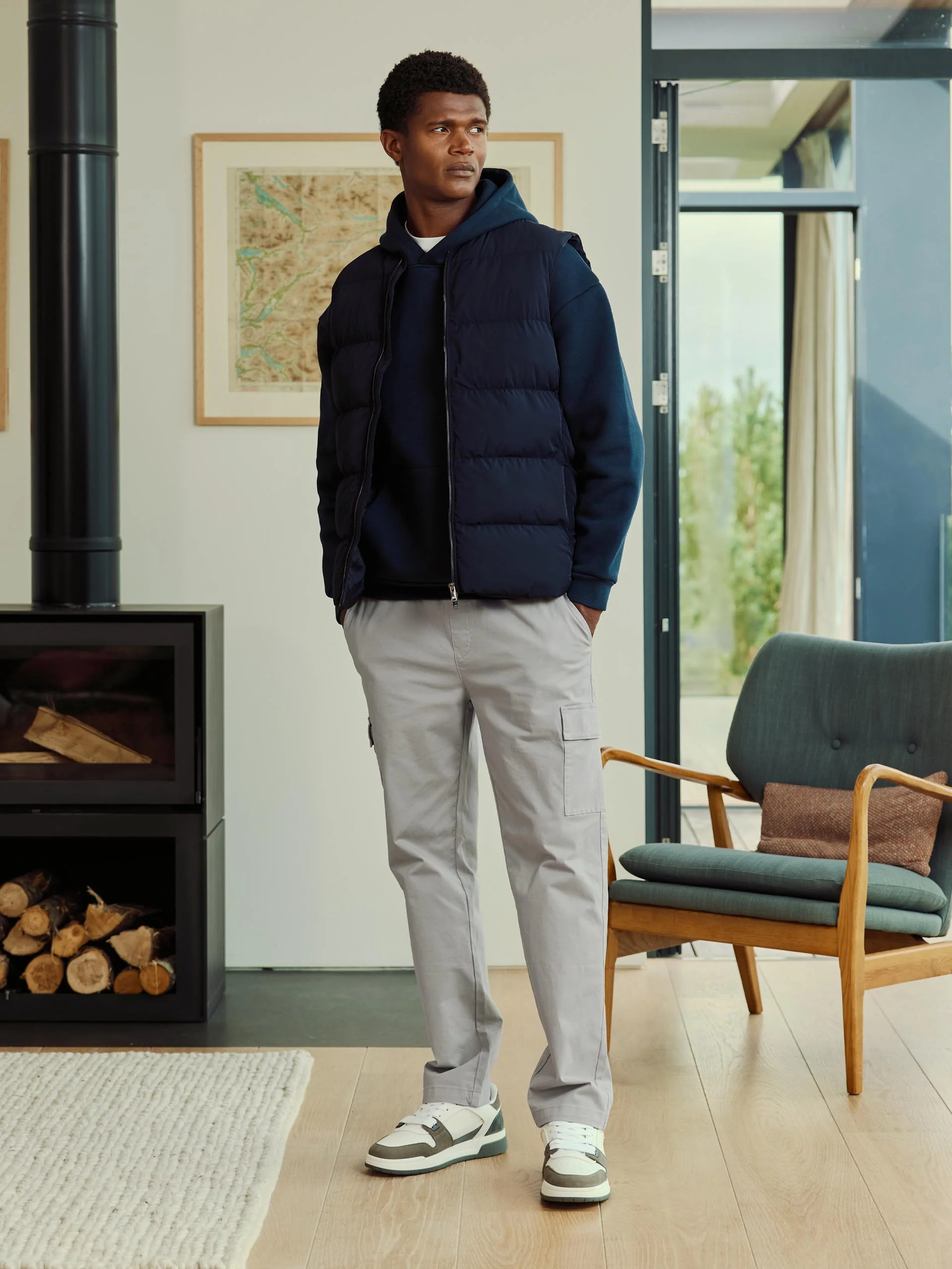 Quilted Bomber Gilet in Navy - Image 2