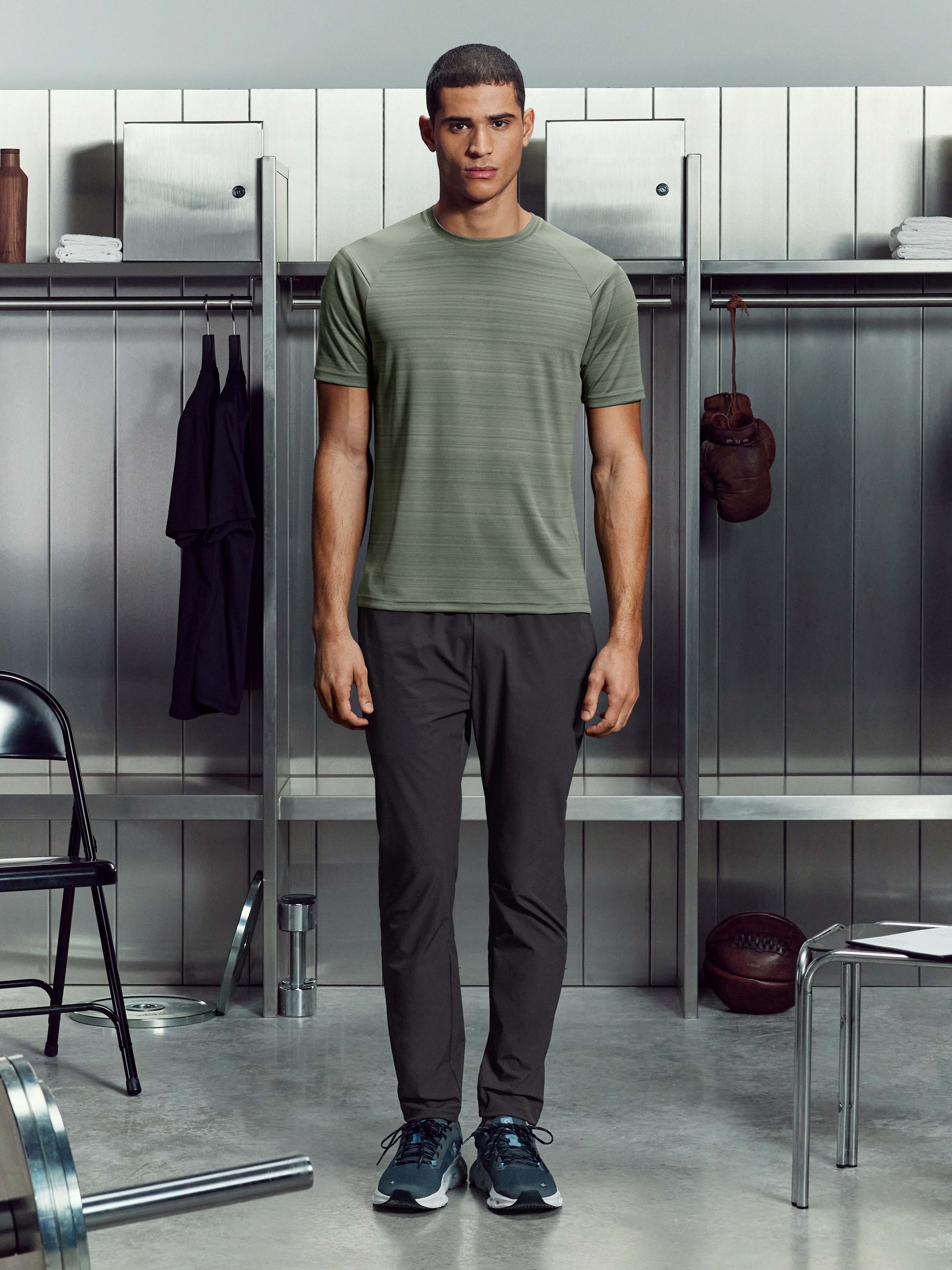 React T-Shirt in Olive - Image 2