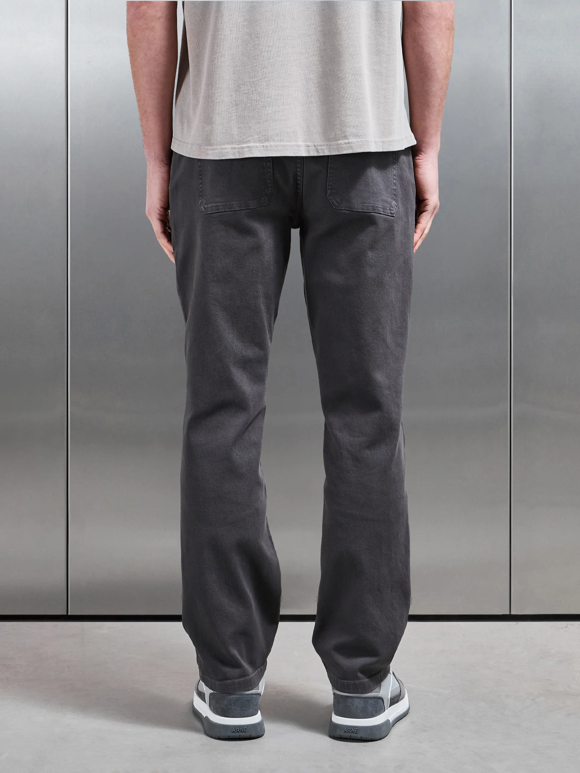 Relaxed Cotton Twill Trouser in Grey - Image 3