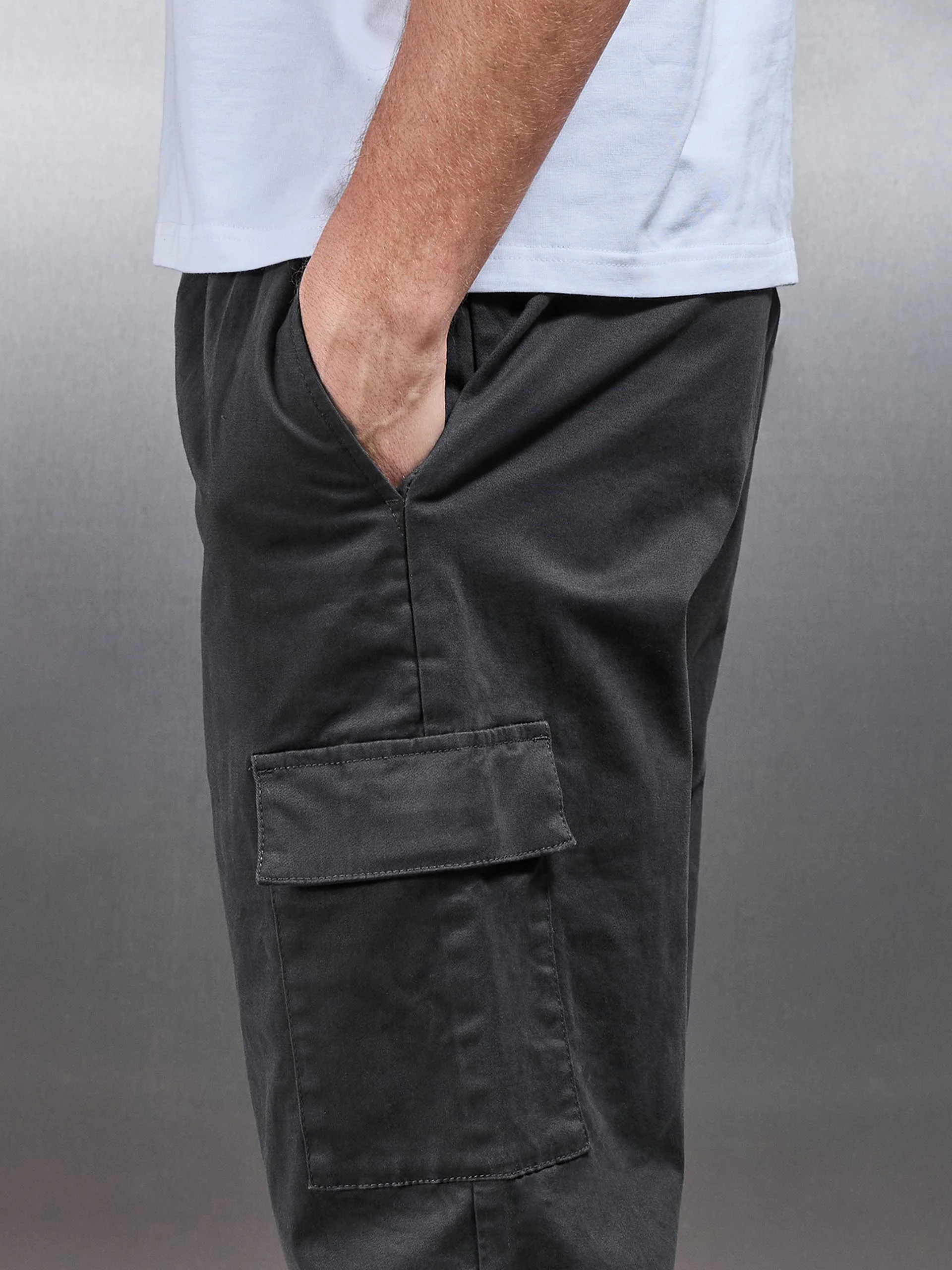 Relaxed Fit Cotton Cargo Pant In Grey - Image 4