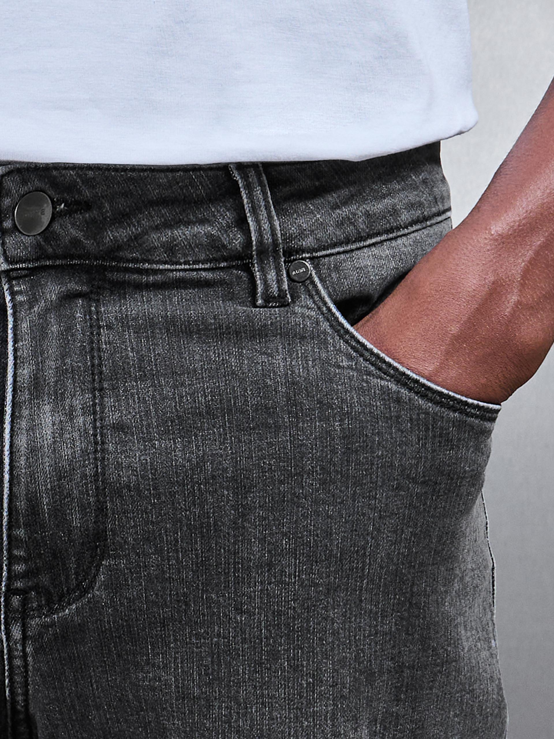 Relaxed Fit Denim Jeans in Grey Wash - Image 6