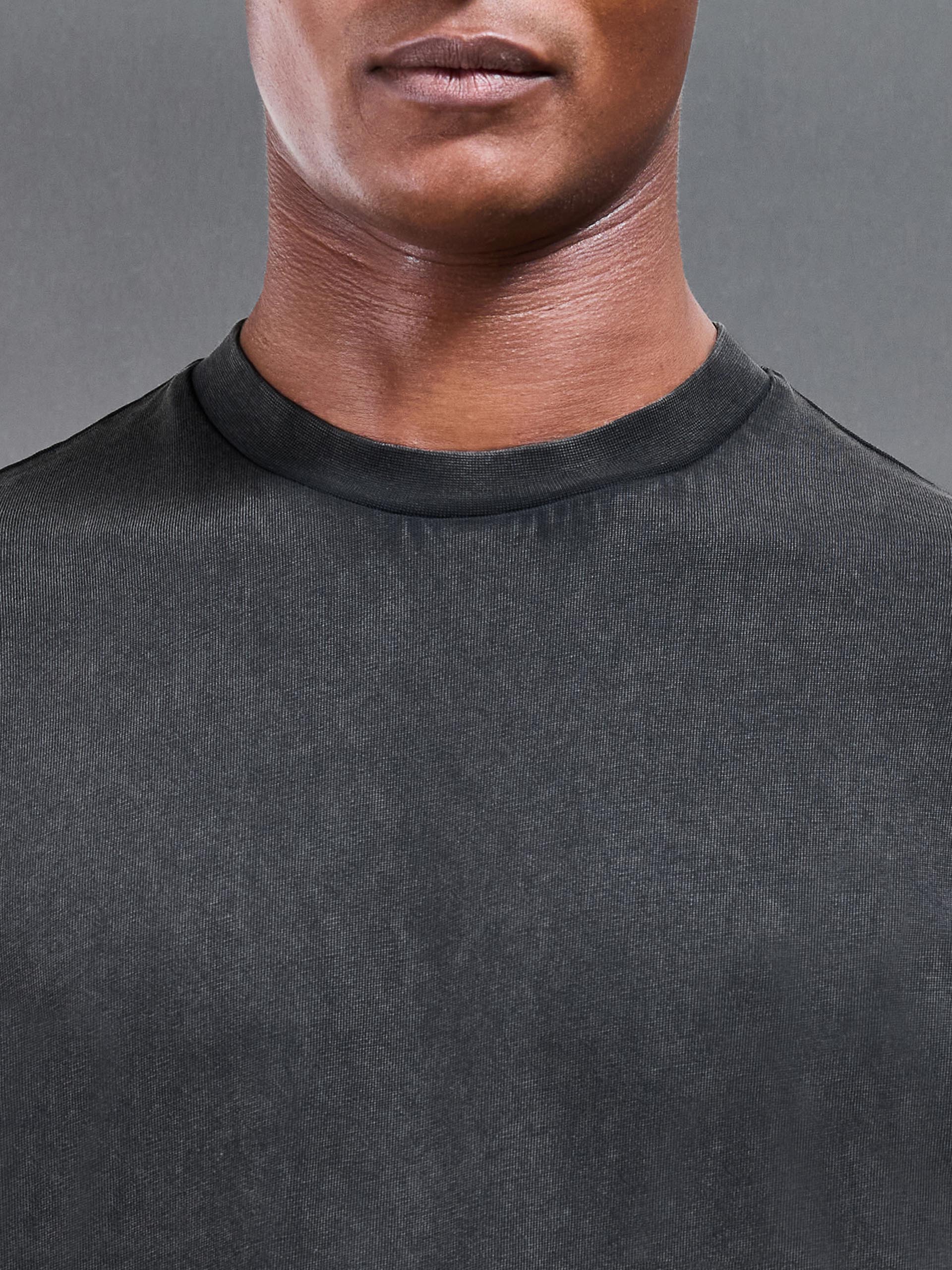 Relaxed Fit Garment Dye T-Shirt in Black - Image 4