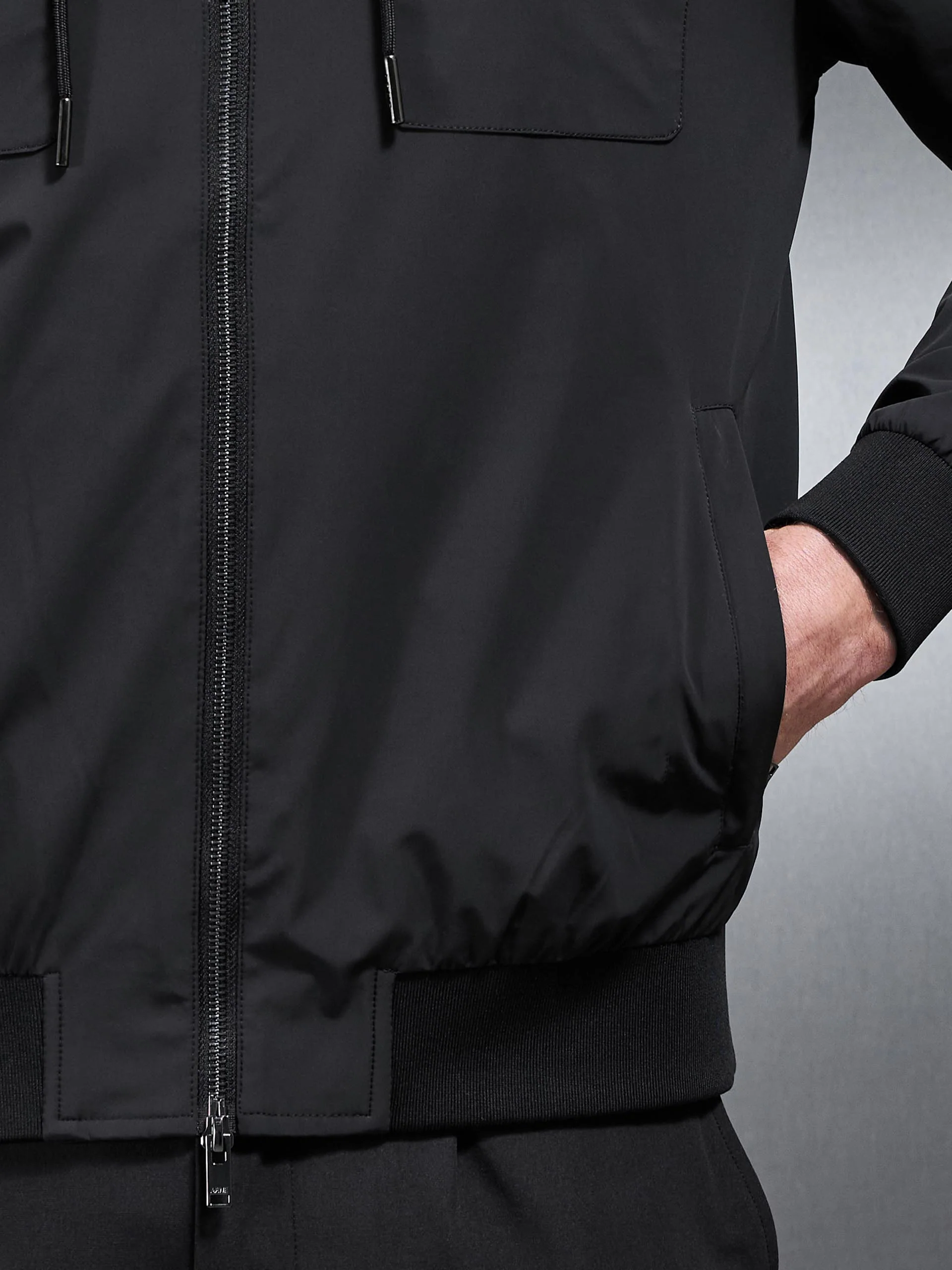 Shell Cargo Windbreaker in Black - Image 6