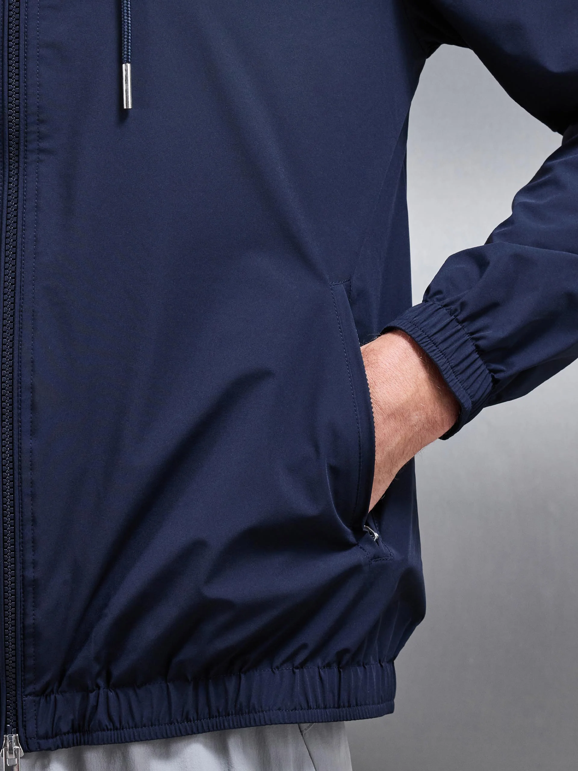 Shell Windbreaker in Navy - Image 5