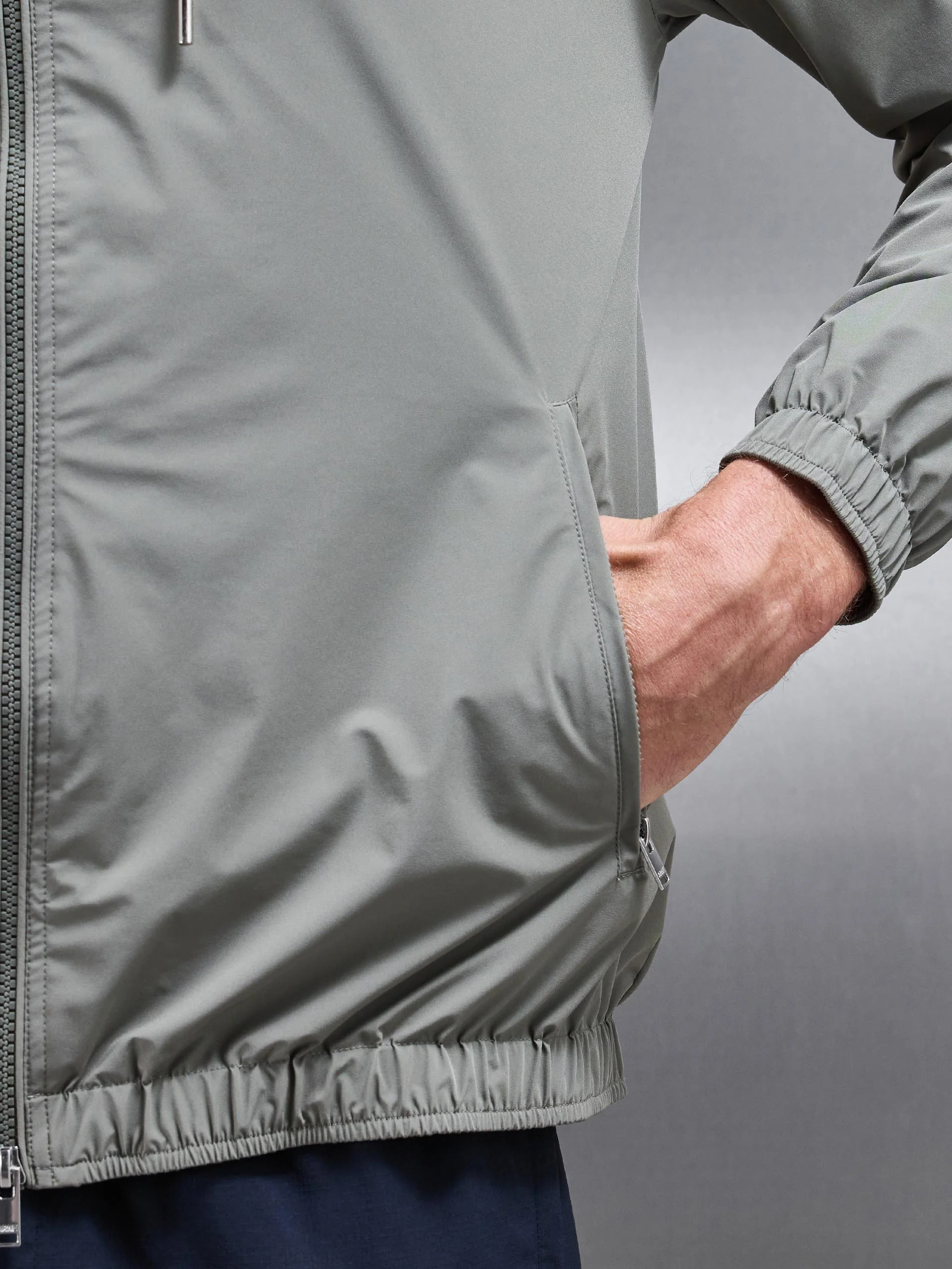 Shell Windbreaker in Olive - Image 5