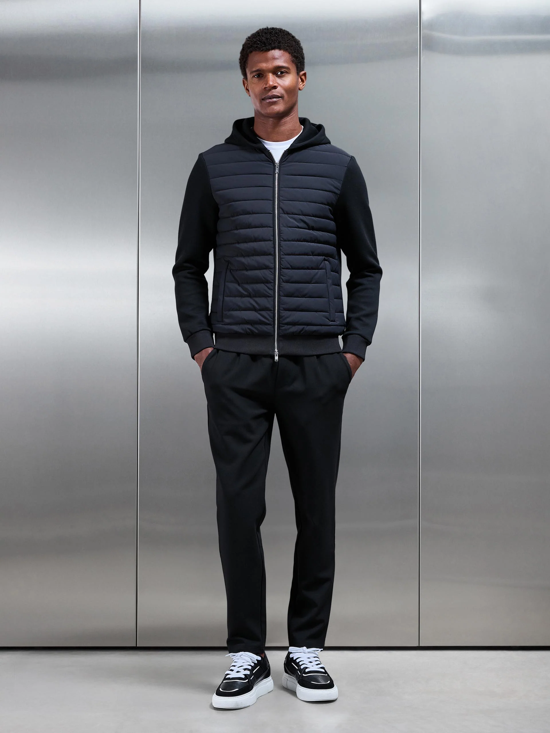 Smart Casual Jogger in Black - Image 2