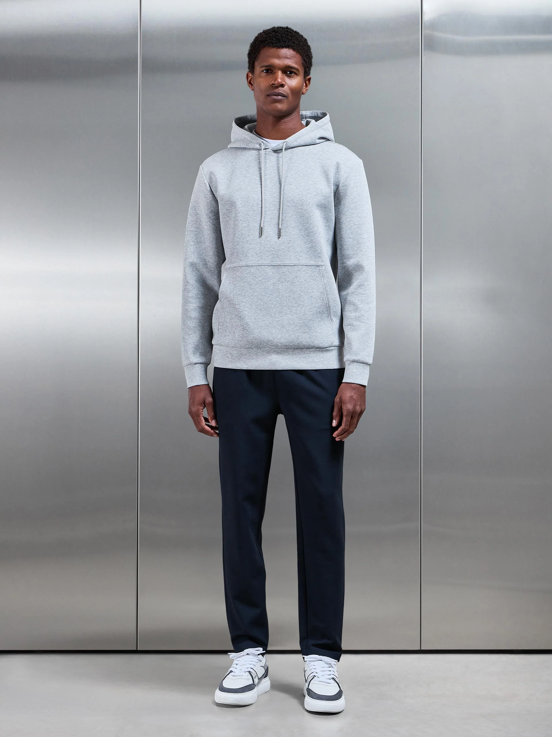 Smart Casual Jogger in Navy - Image 2