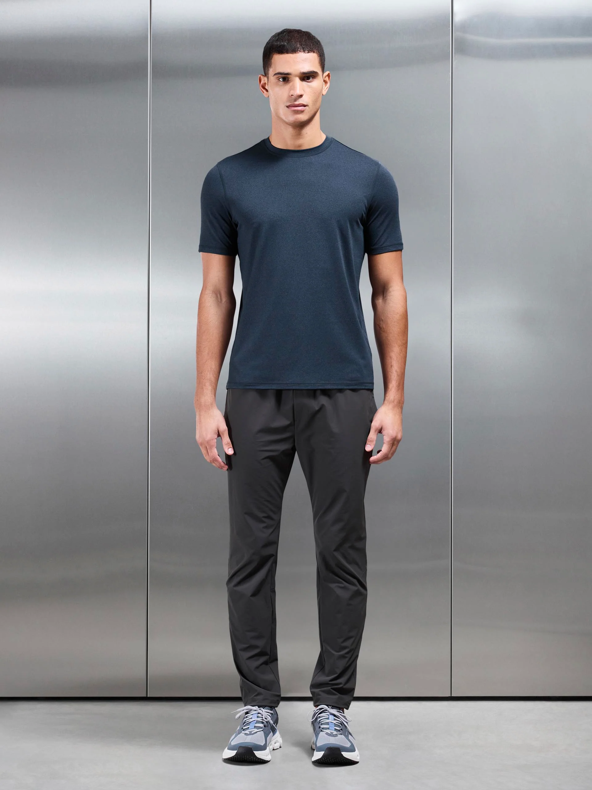 Soft Jersey Motion T-Shirt in Navy - Image 4