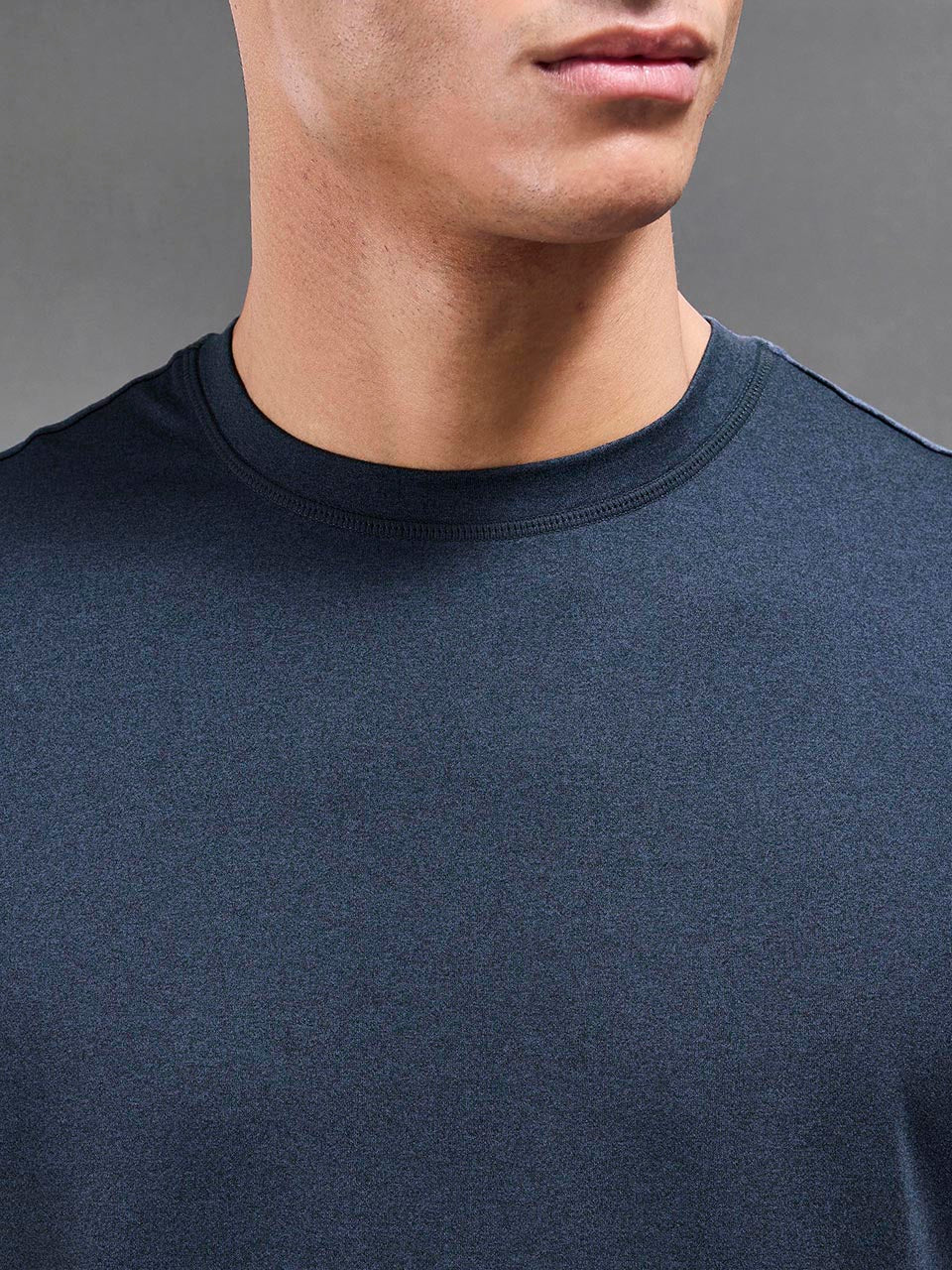 Soft Jersey Motion T-Shirt in Navy - Image 6