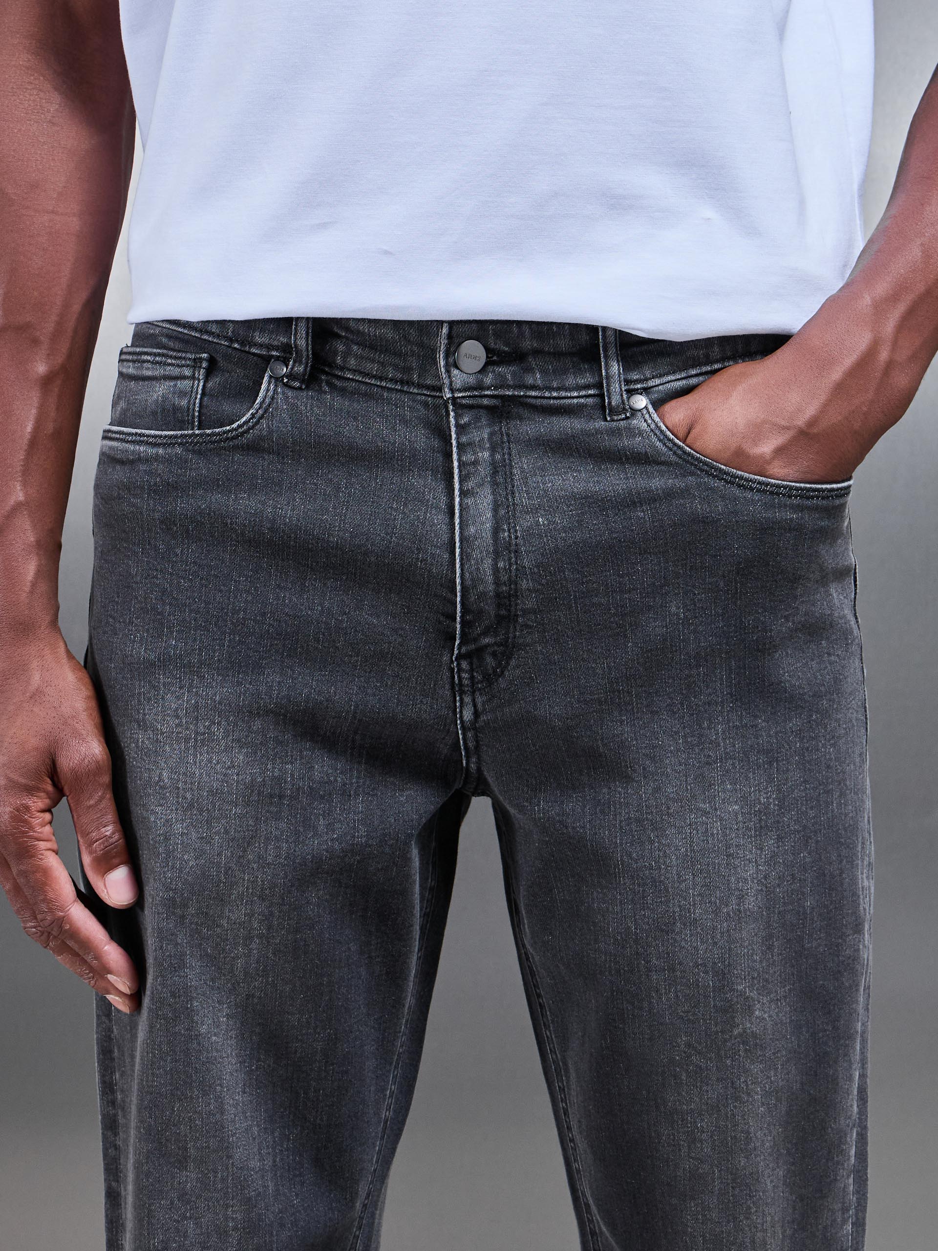 Straight Leg Denim Jeans in Grey Wash - Image 4