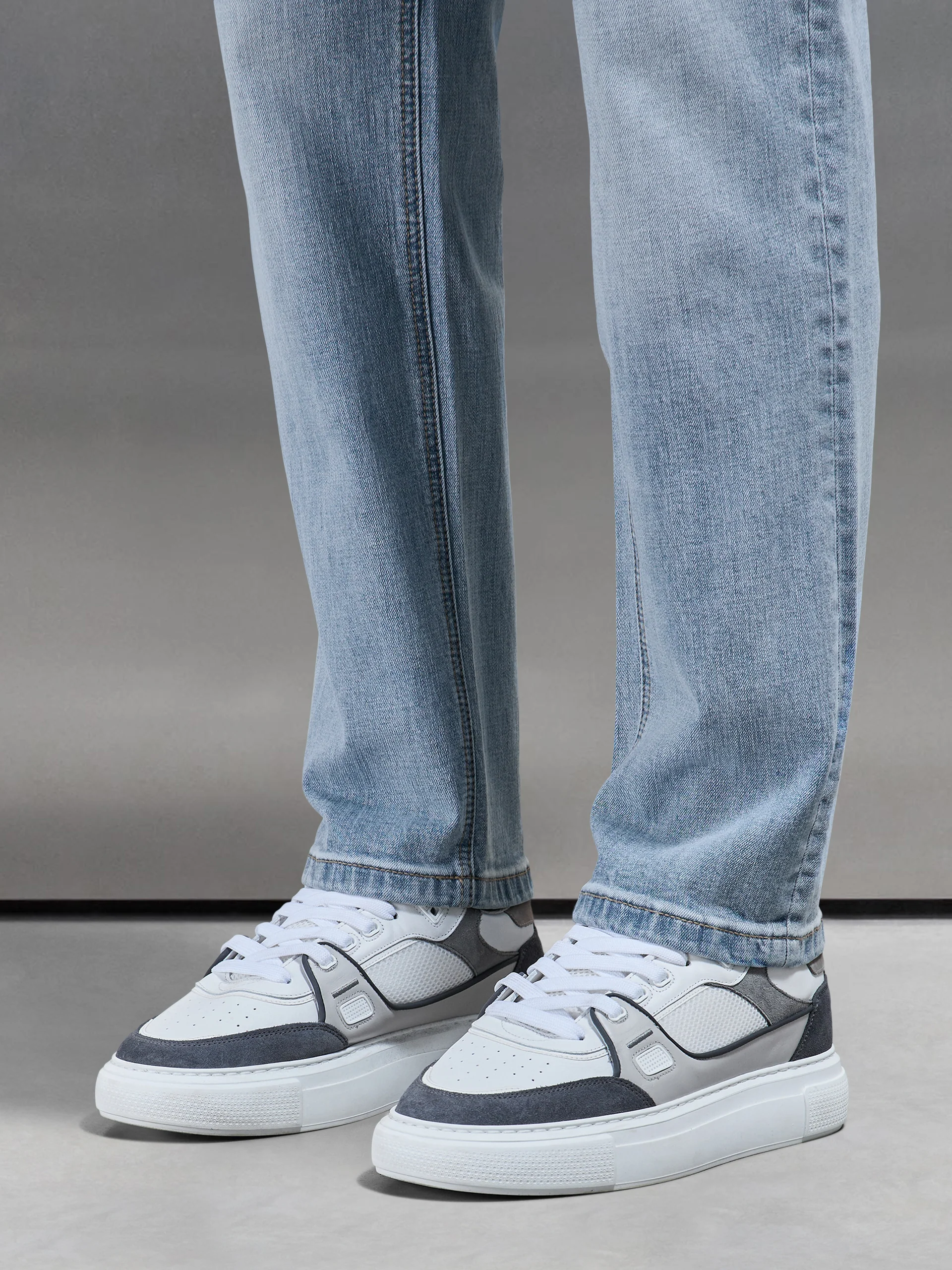 Straight Leg Denim Jeans in Light Blue - Image 4