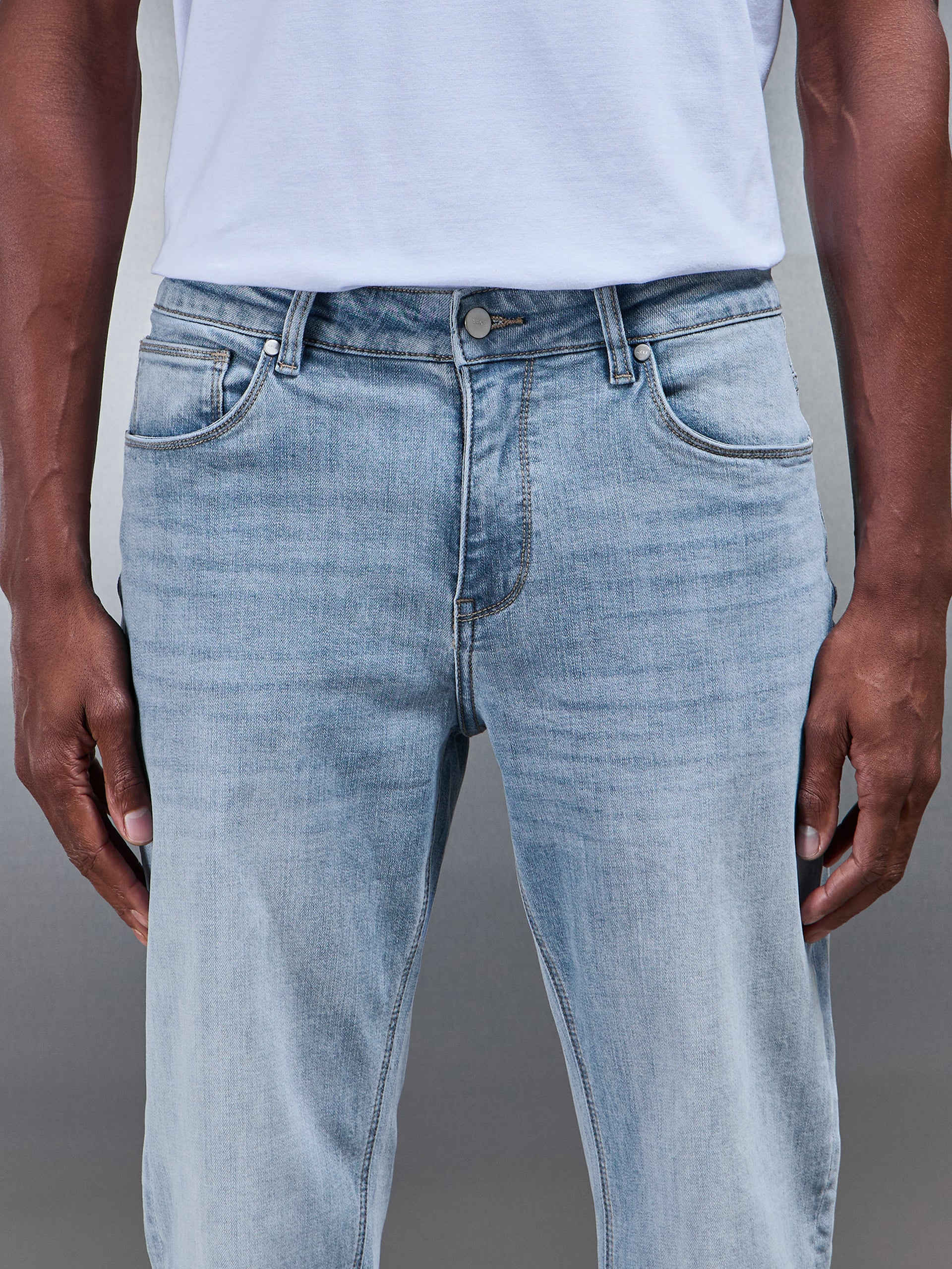 Straight Leg Denim Jeans in Light Blue - Image 5