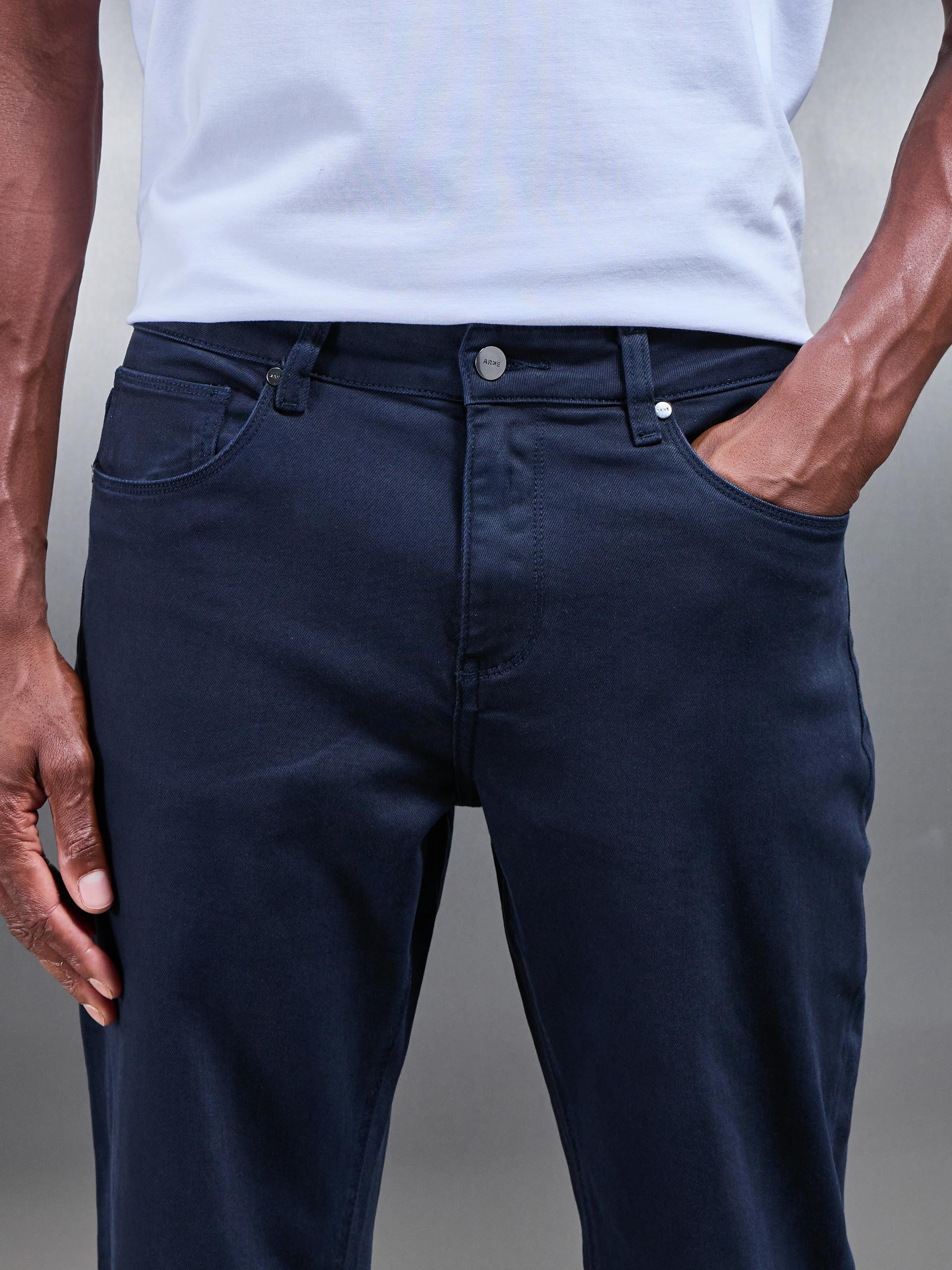 Straight Leg Denim Jeans in Navy - Image 3