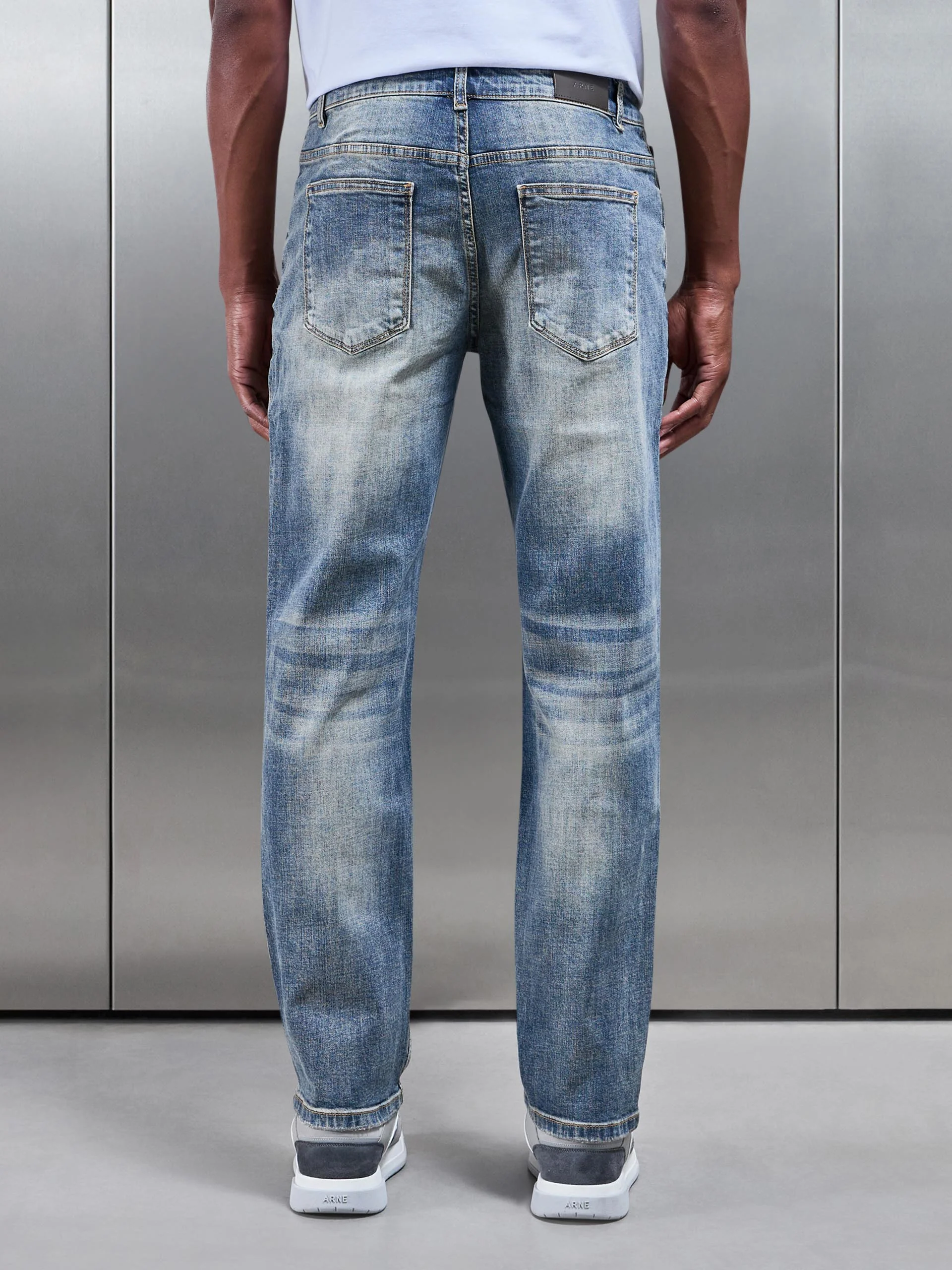 Straight Leg Denim Jeans in Sand Wash - Image 4