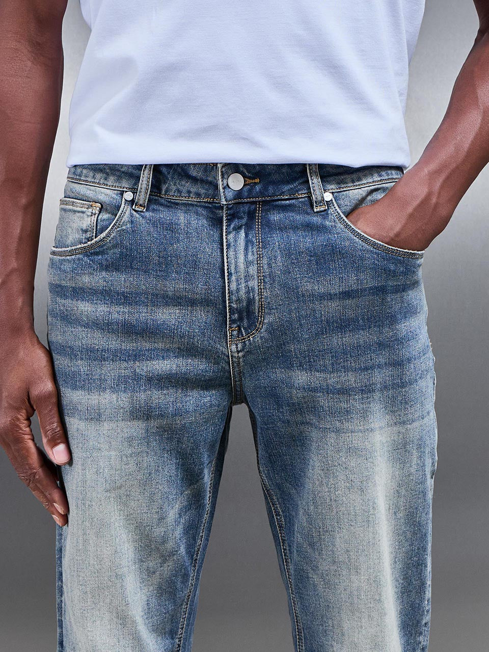 Straight Leg Denim Jeans in Sand Wash - Image 5