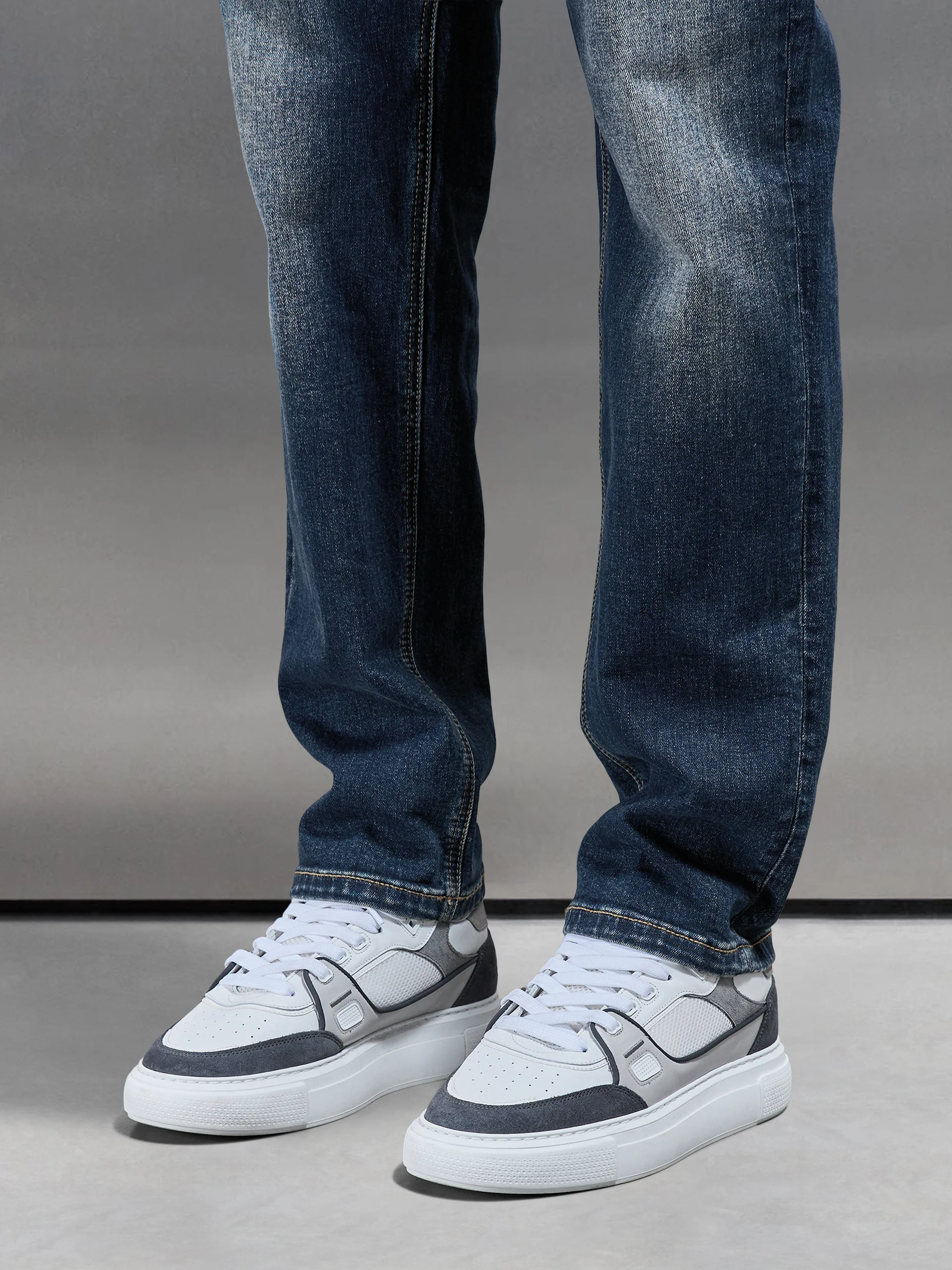 Straight Leg Denim Jeans in Vintage Blue - Image 5