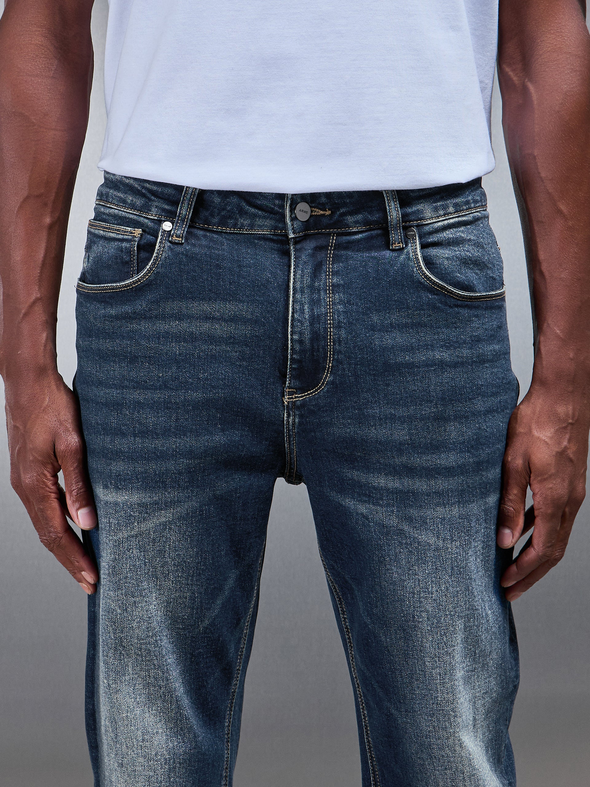 Straight Leg Denim Jeans in Vintage Blue - Image 6