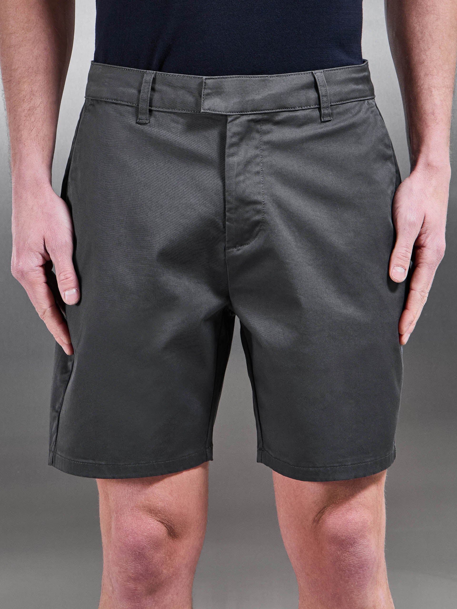 Tailored Chino Short in Grey - Image 4