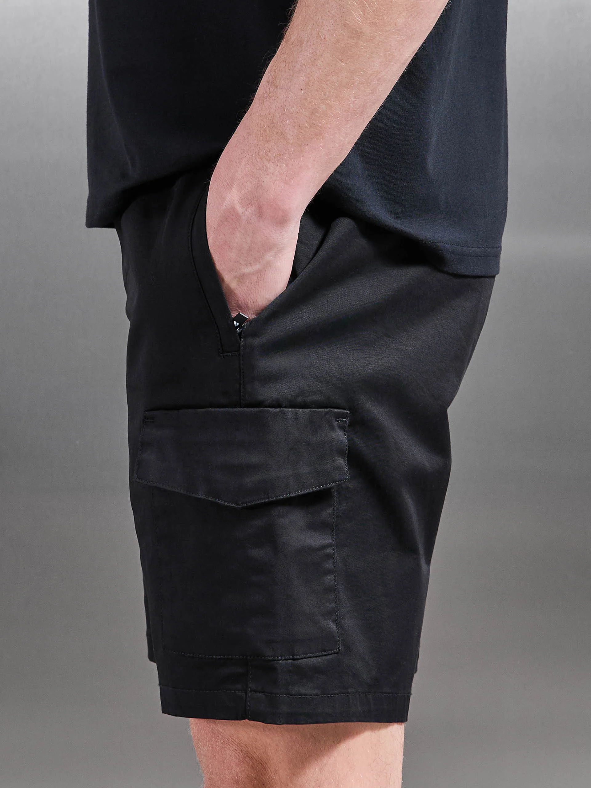 Tailored Drawstring Cargo Short in Black - Image 5