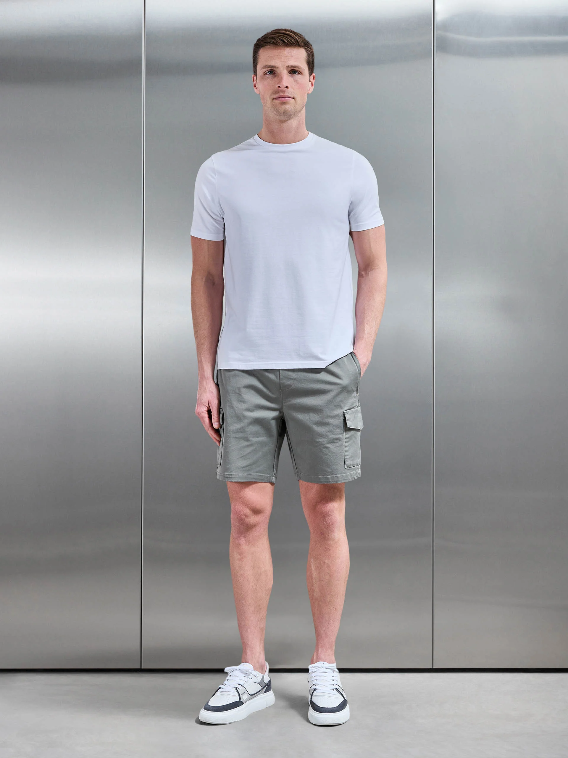 Tailored Drawstring Cargo Short in Olive - Image 2