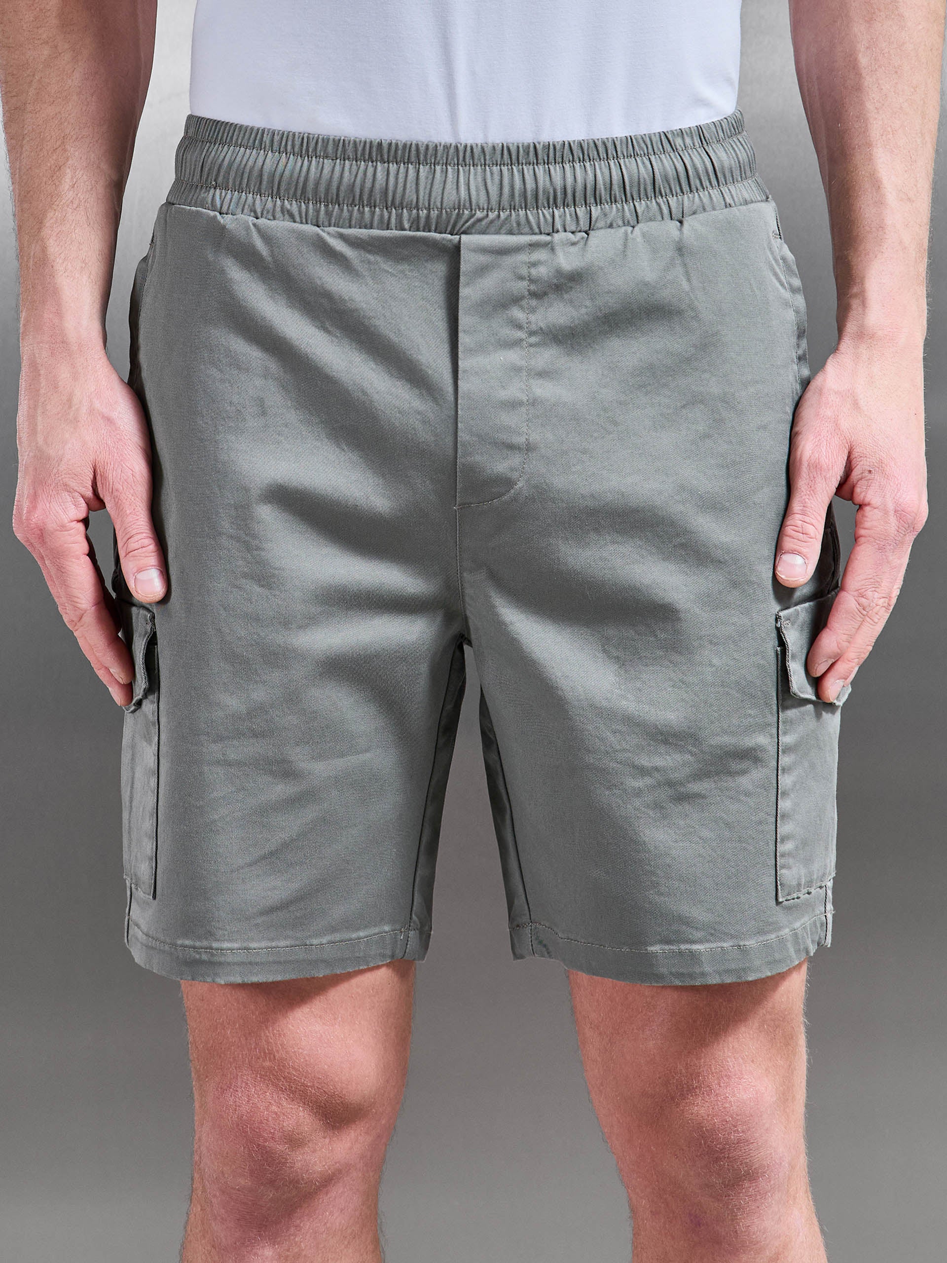 Tailored Drawstring Cargo Short in Olive - Image 3